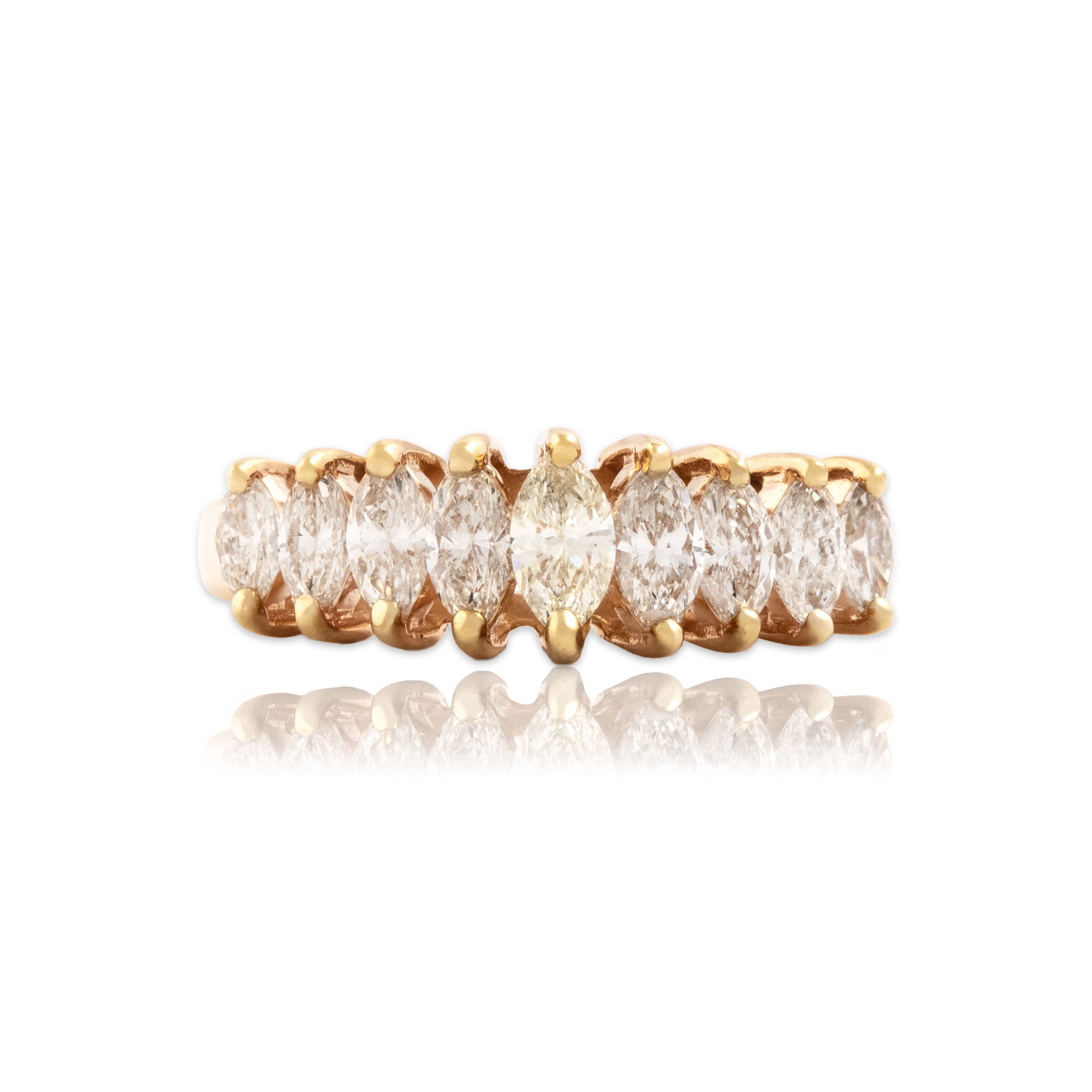 Vintage 14k Yellow Gold 1cttw Diamond Stunning Marquise Line Ring 5.75