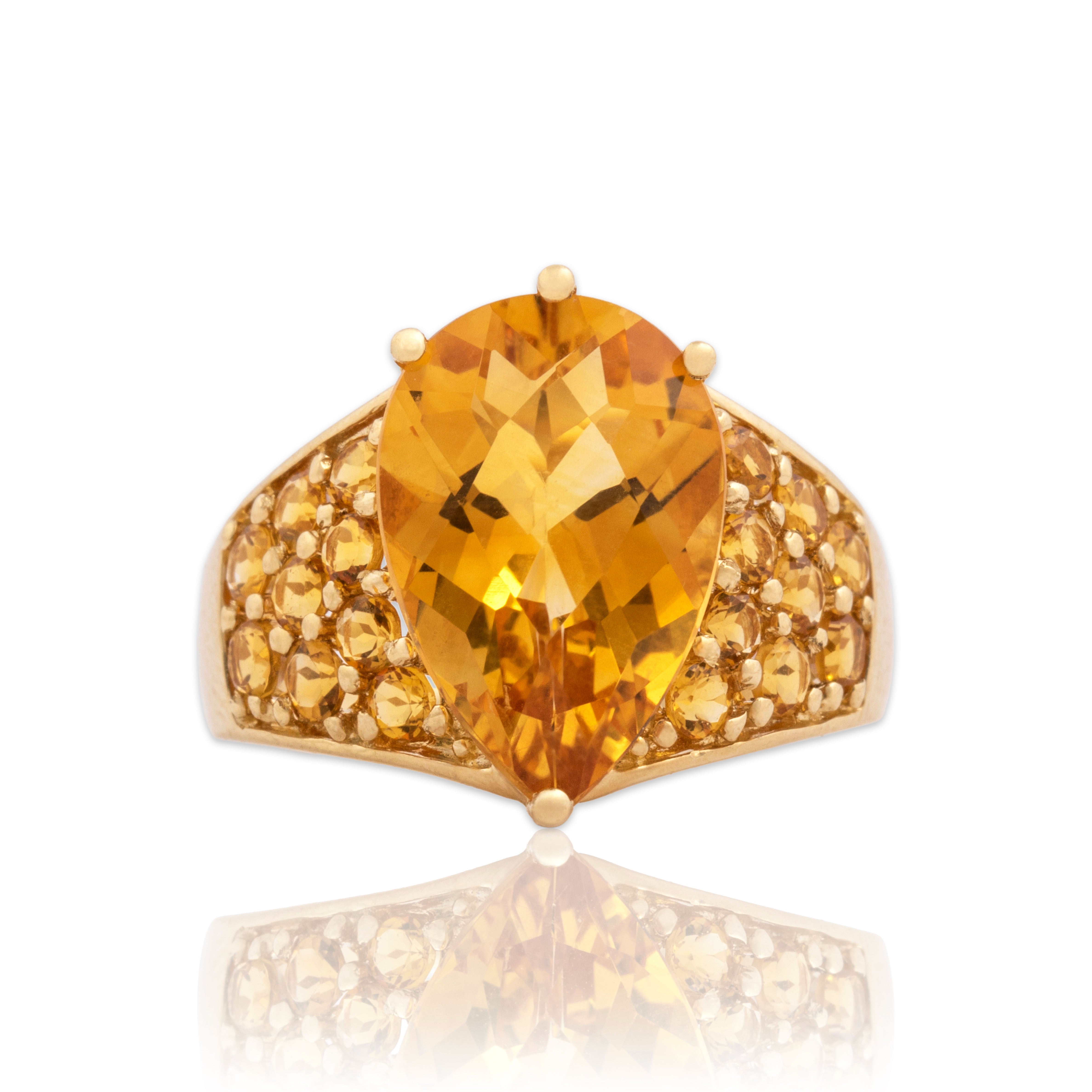 Vintage Large 14k Yellow Gold 5.33cttw Citrine Bright Pear Cocktail Ring 6.00