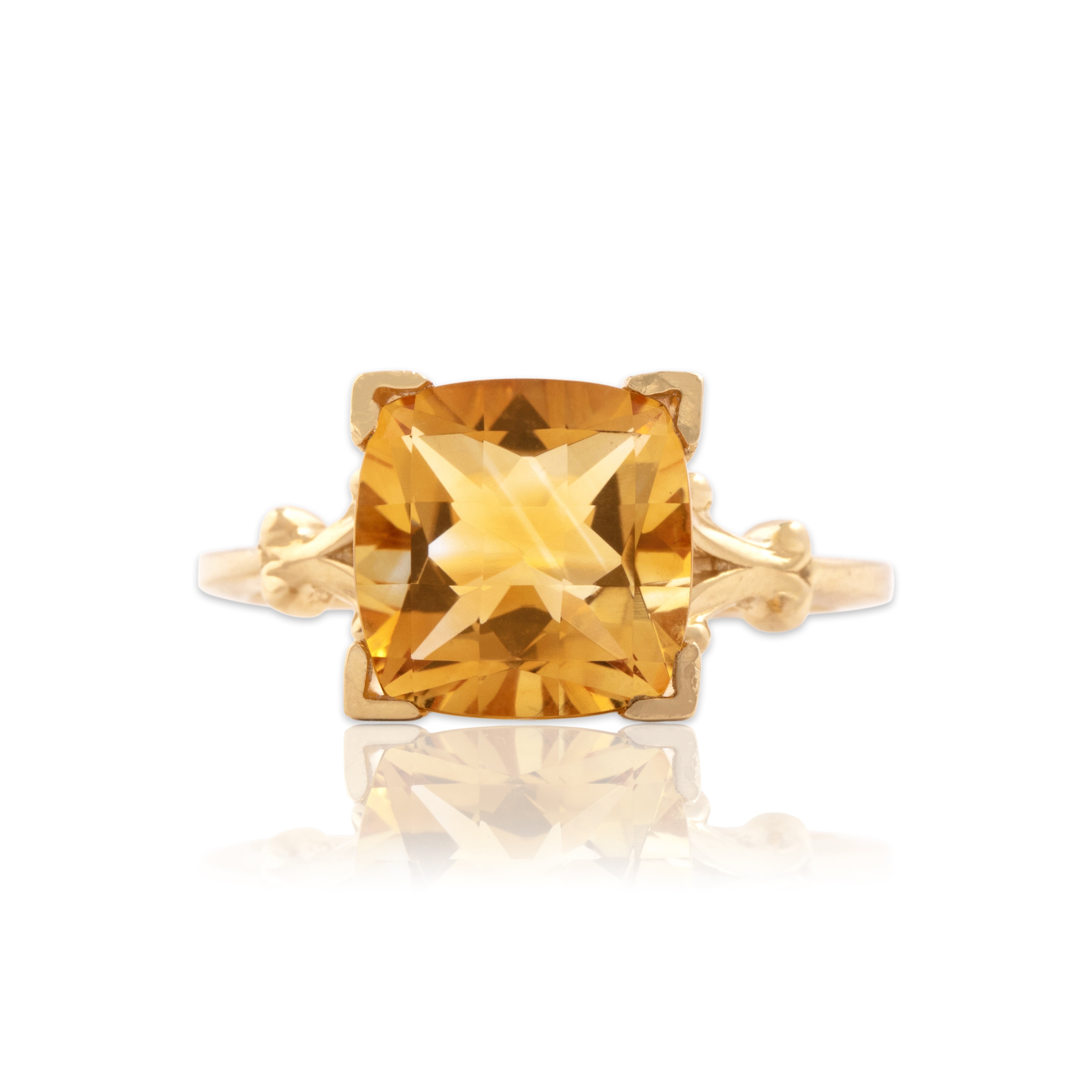 Vintage 14k Yellow Gold 3.84ct Citrine Bright Square Checkerboard Ring - Close-up view