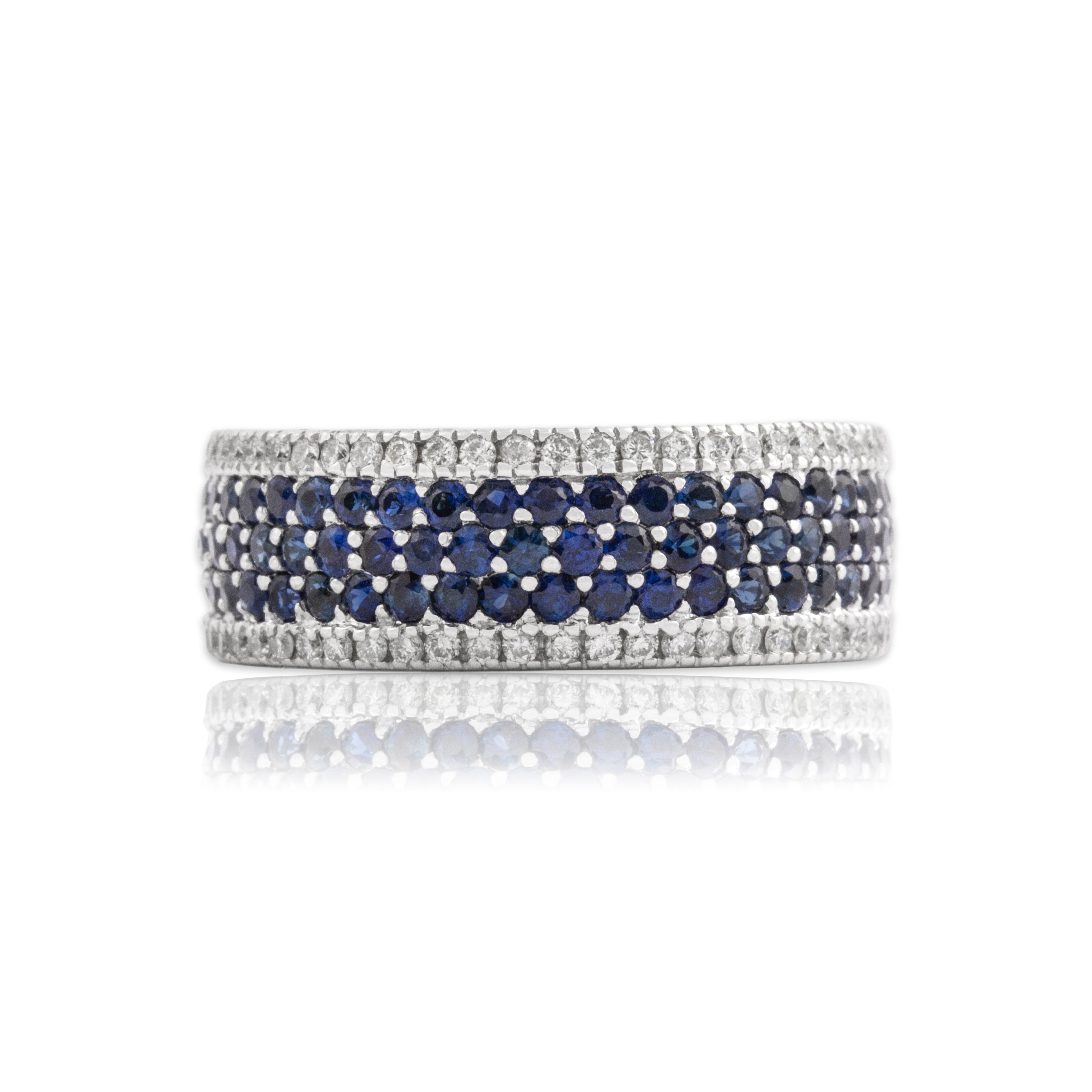 Vintage 18k White Gold 1.22cttw Blue Sapphire Diamond Dazzling Five-Row Band Ring - Close-up view