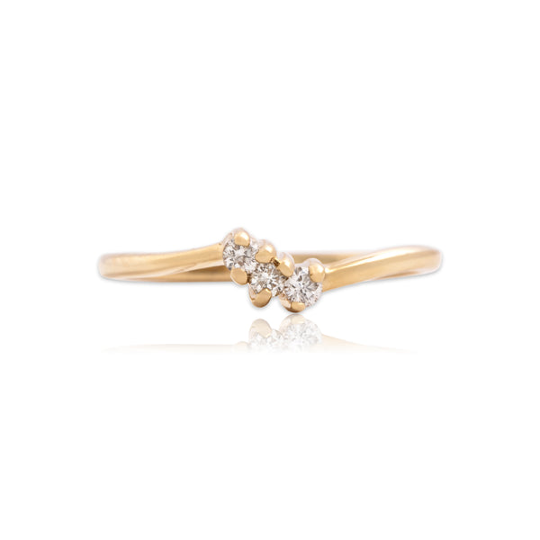 Vintage 14k Yellow Gold Diamond Dainty Zig-Zag Trio Ring 4.75