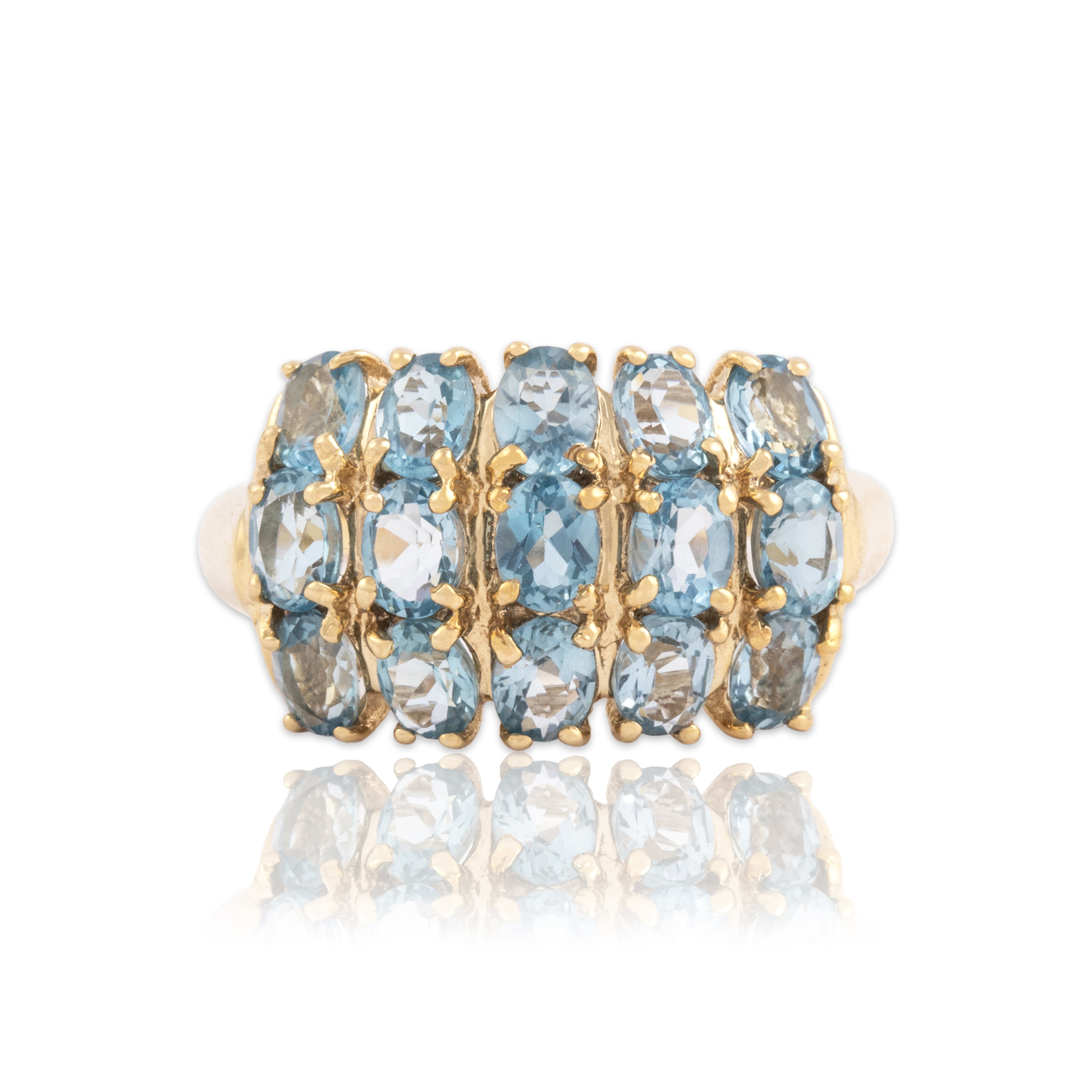 Vintage 10k Yellow Gold 2.65cttw Blue Topaz Bright Aquatic Line Ring - Close-up view