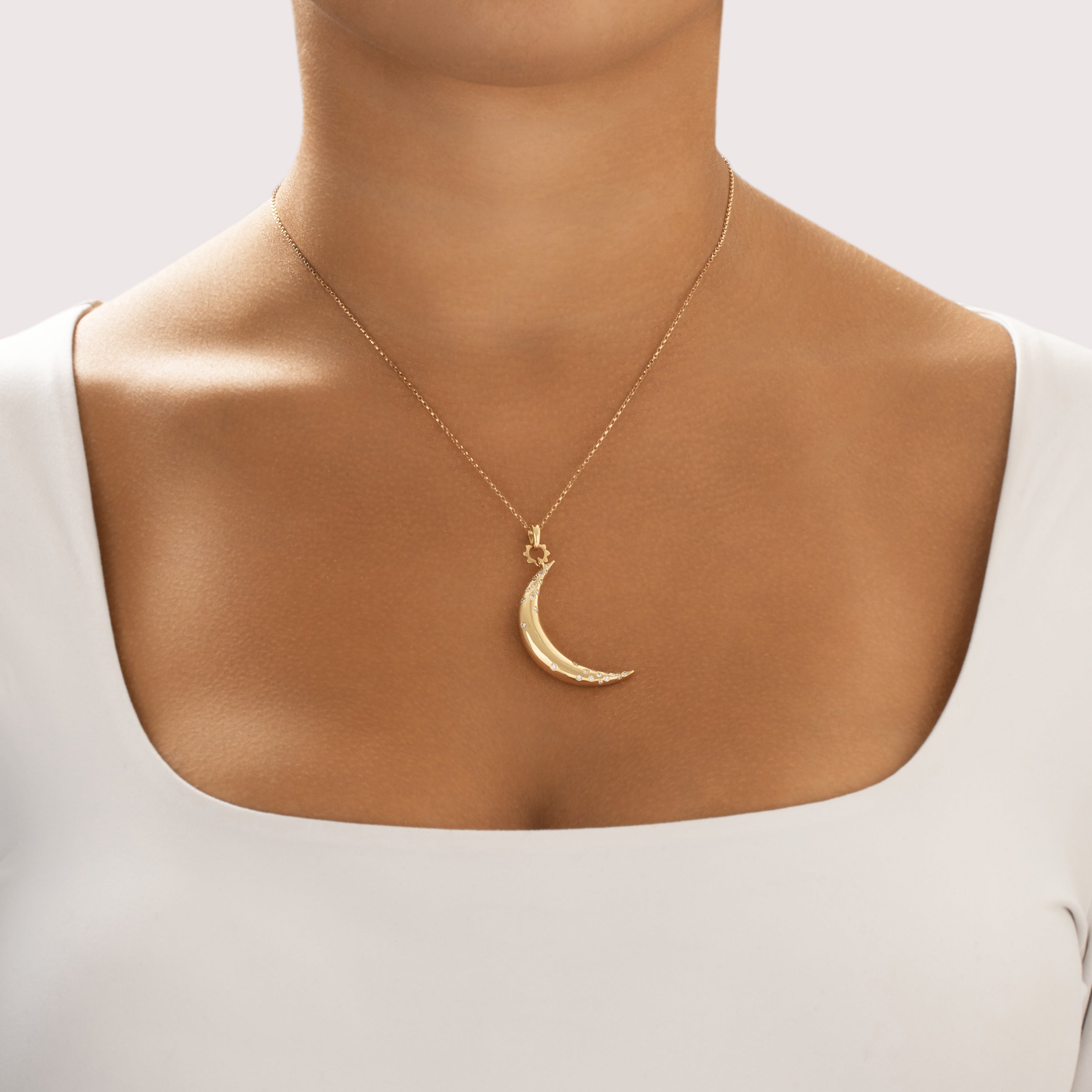 Vintage 18k Yellow Gold Diamond Starry Night Crescent Moon Charm / Pendant