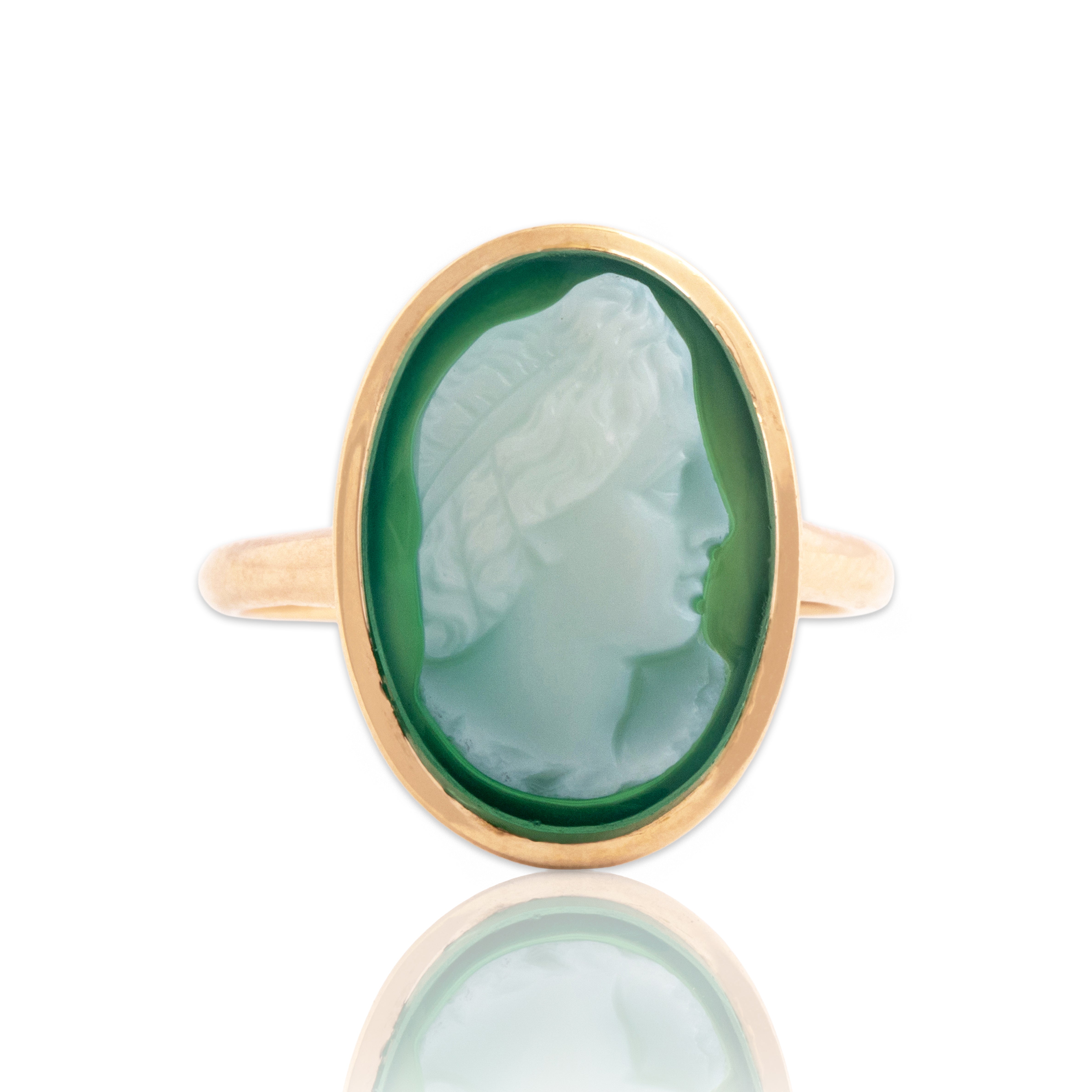 Antique 10k Rosy Yellow Gold 4.2ct Teal Chalcedony Elegant Carved Cameo Ring 6.25