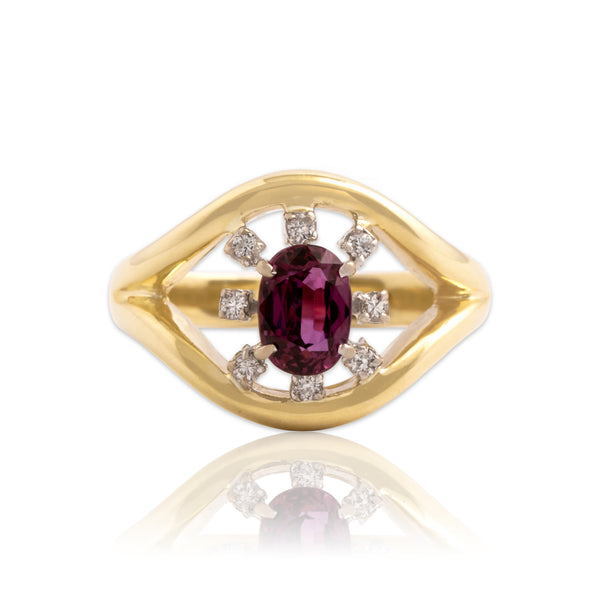 Vintage 14k Yellow Gold .8ct Ruby Diamond Fabulous Open Halo Ring  - Close-up view