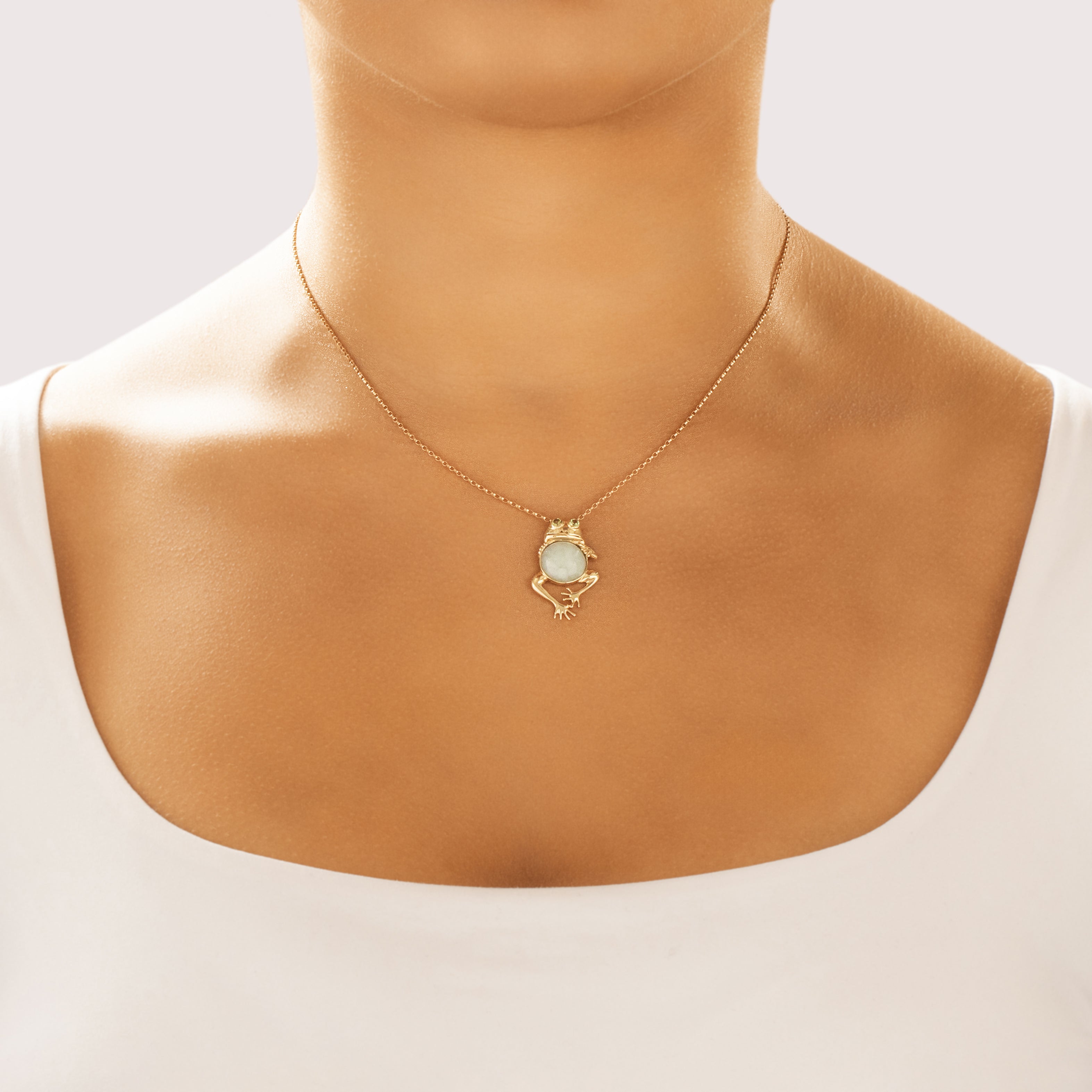 Vintage 10k Yellow Gold 4.38ct Jade Peridot Happy Frog Slide Pendant