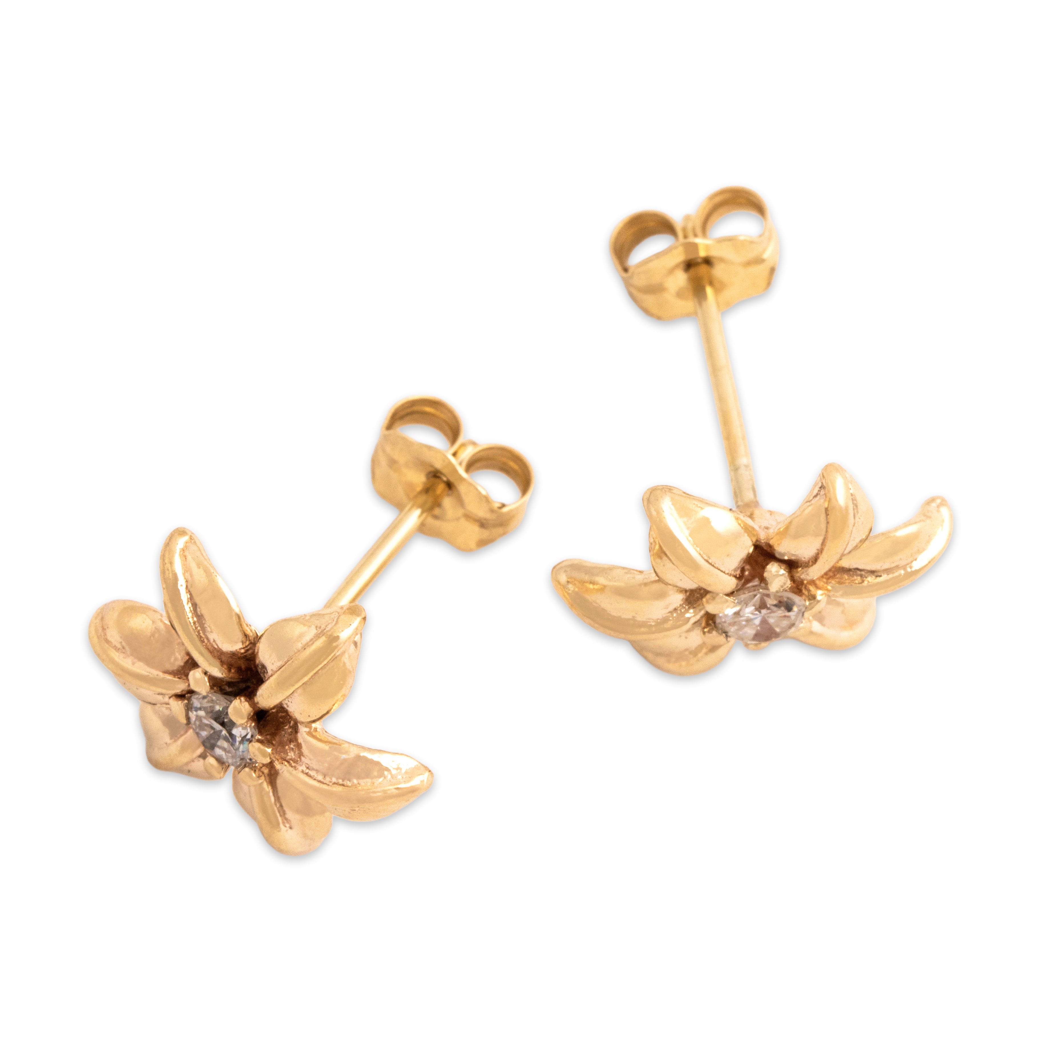 Vintage 14k Yellow Gold Diamond Blooming Tropical Flower Stud Earrings