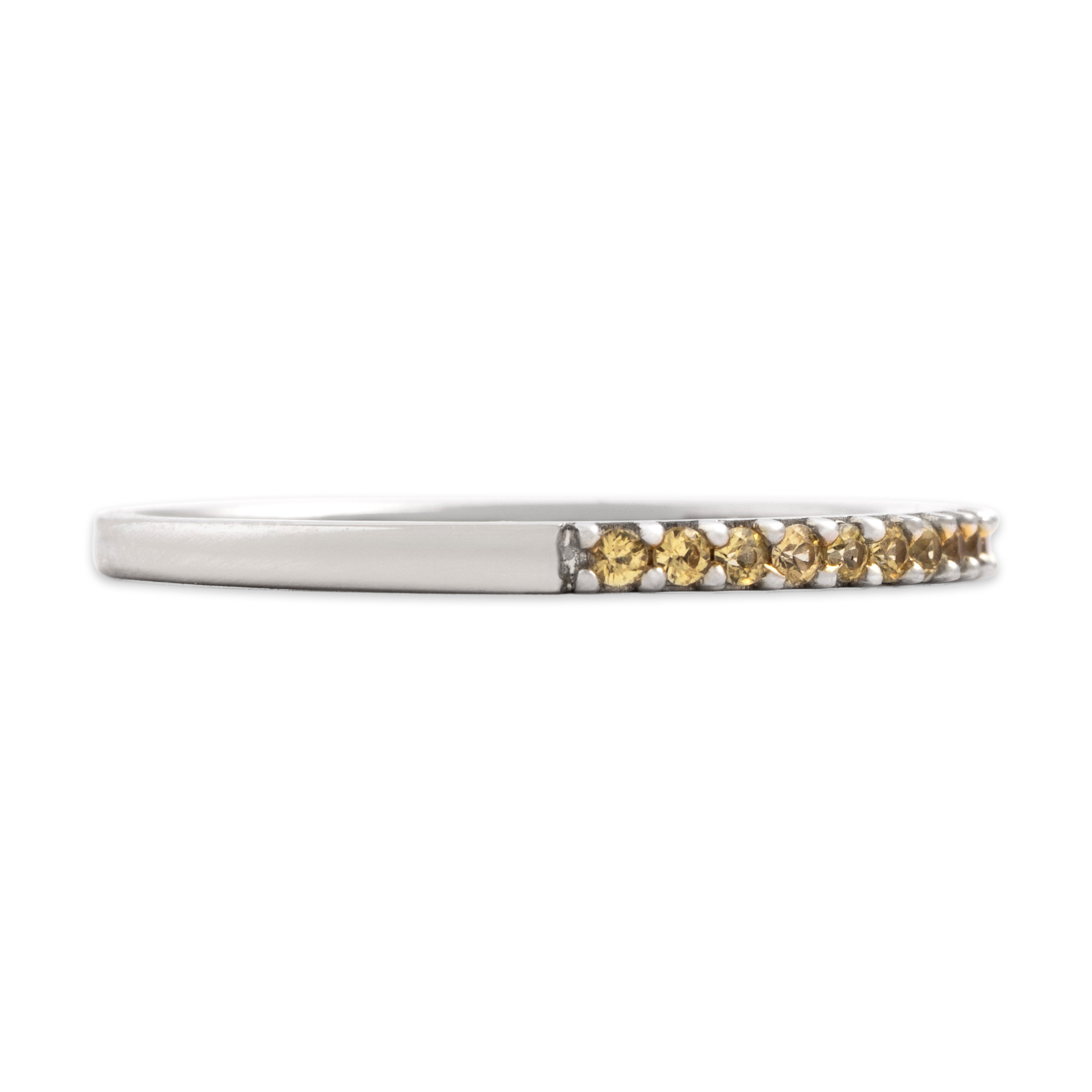 Vintage 14k White Gold Yellow Sapphire Glittering Sunny Line Ring - Side view