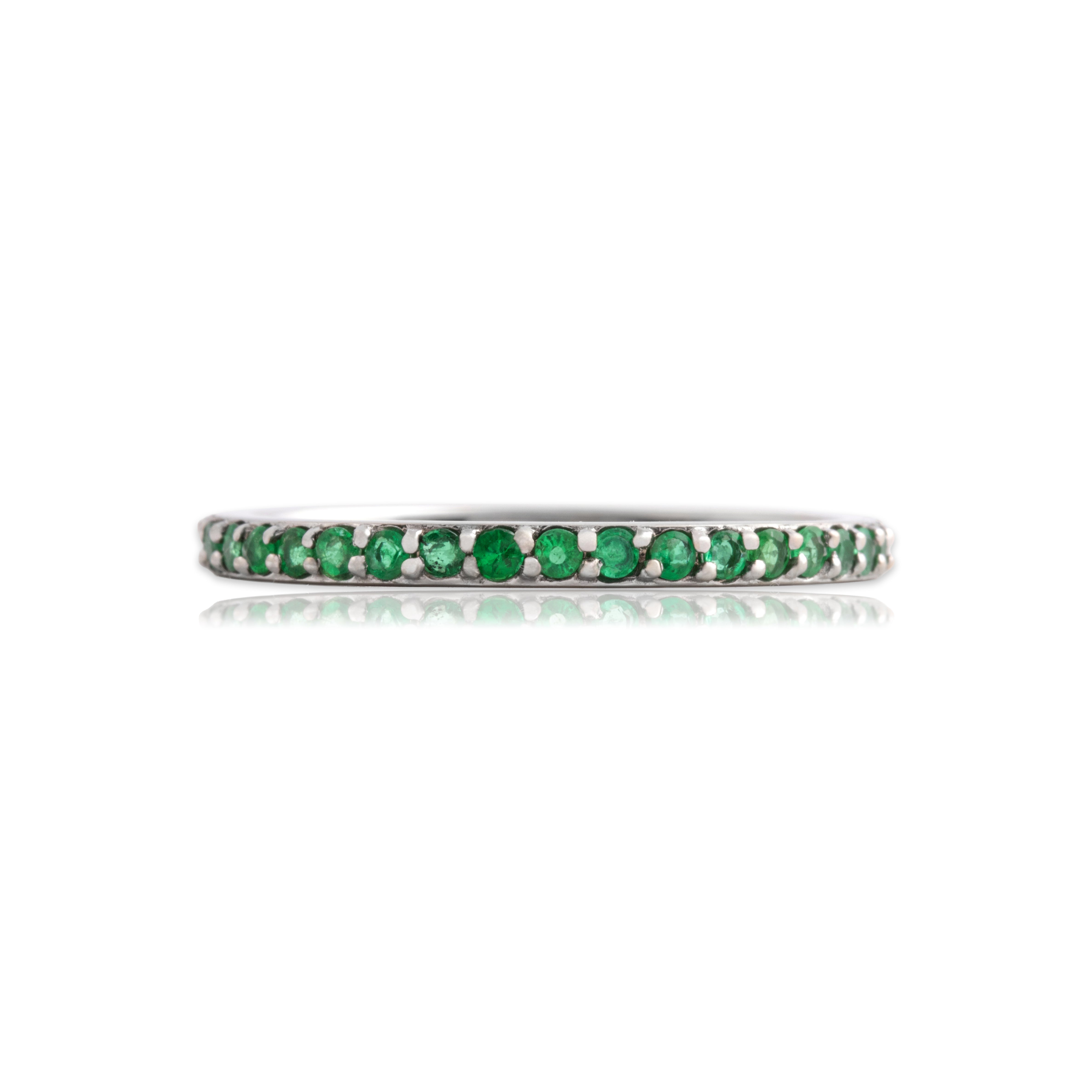 Vintage 14k White Gold Emerald Sleek Line Band Ring 9.25