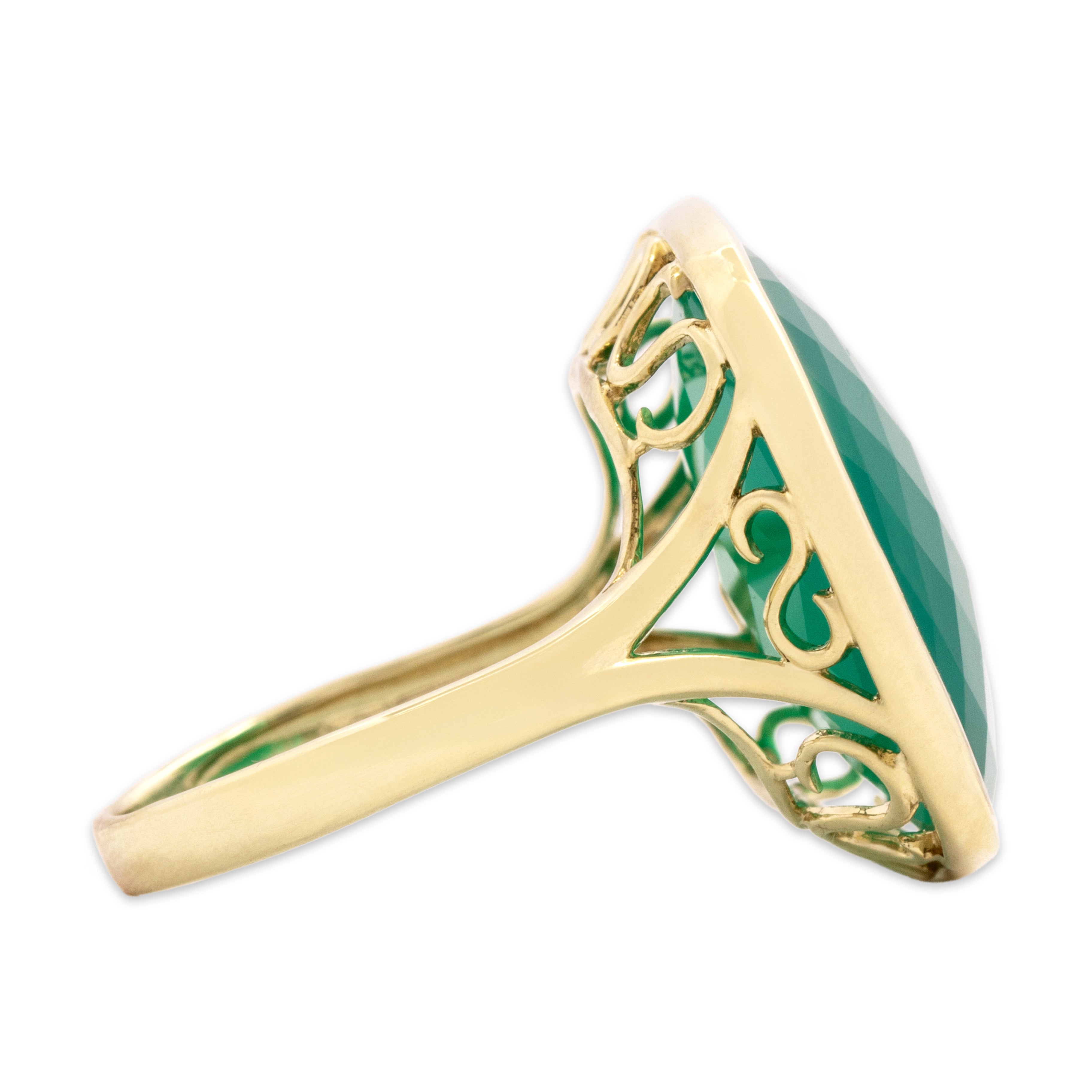 Estate 14k Yellow Gold 16.32ct Green Chalcedony Oversized Glittering Checkerboard Swirling Basket Setting Cocktail Ring - Side view