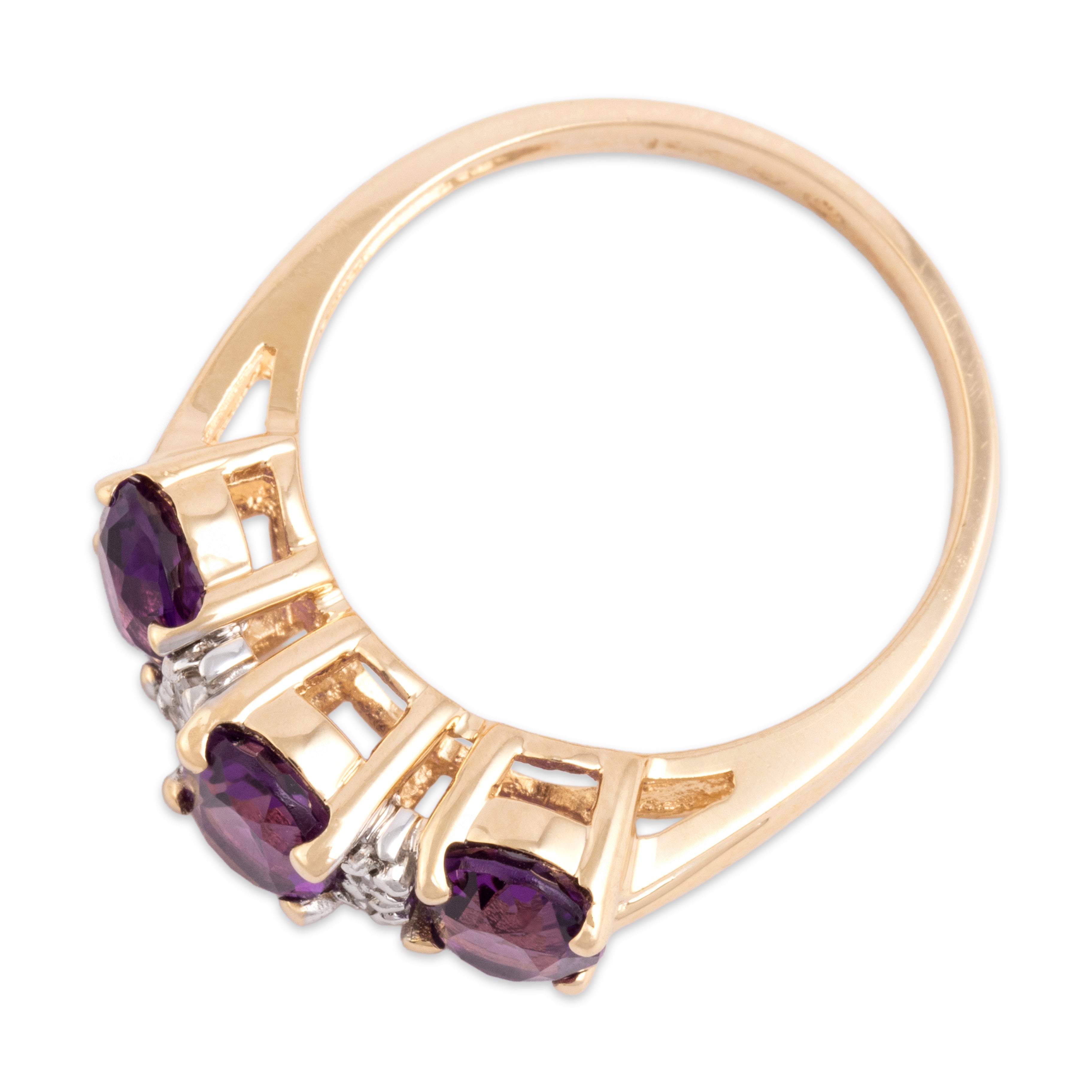 Vintage 14k Yellow Gold 1.8cttw Amethyst Diamond Vibrant Oval Trio Ring - Overall view