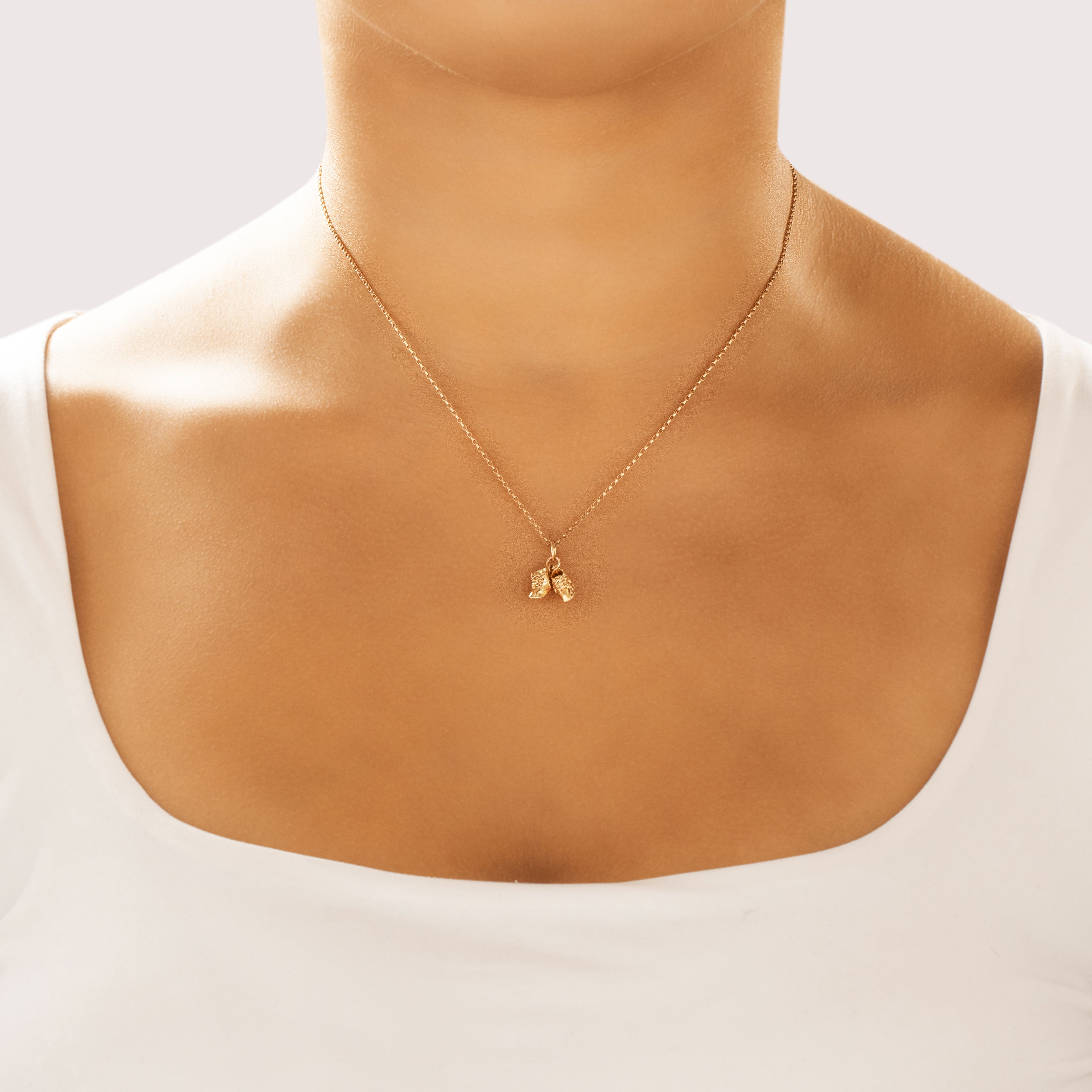 Vintage 14k Yellow Gold Adorable Lace-Up Baby Shoes Charm / Pendant