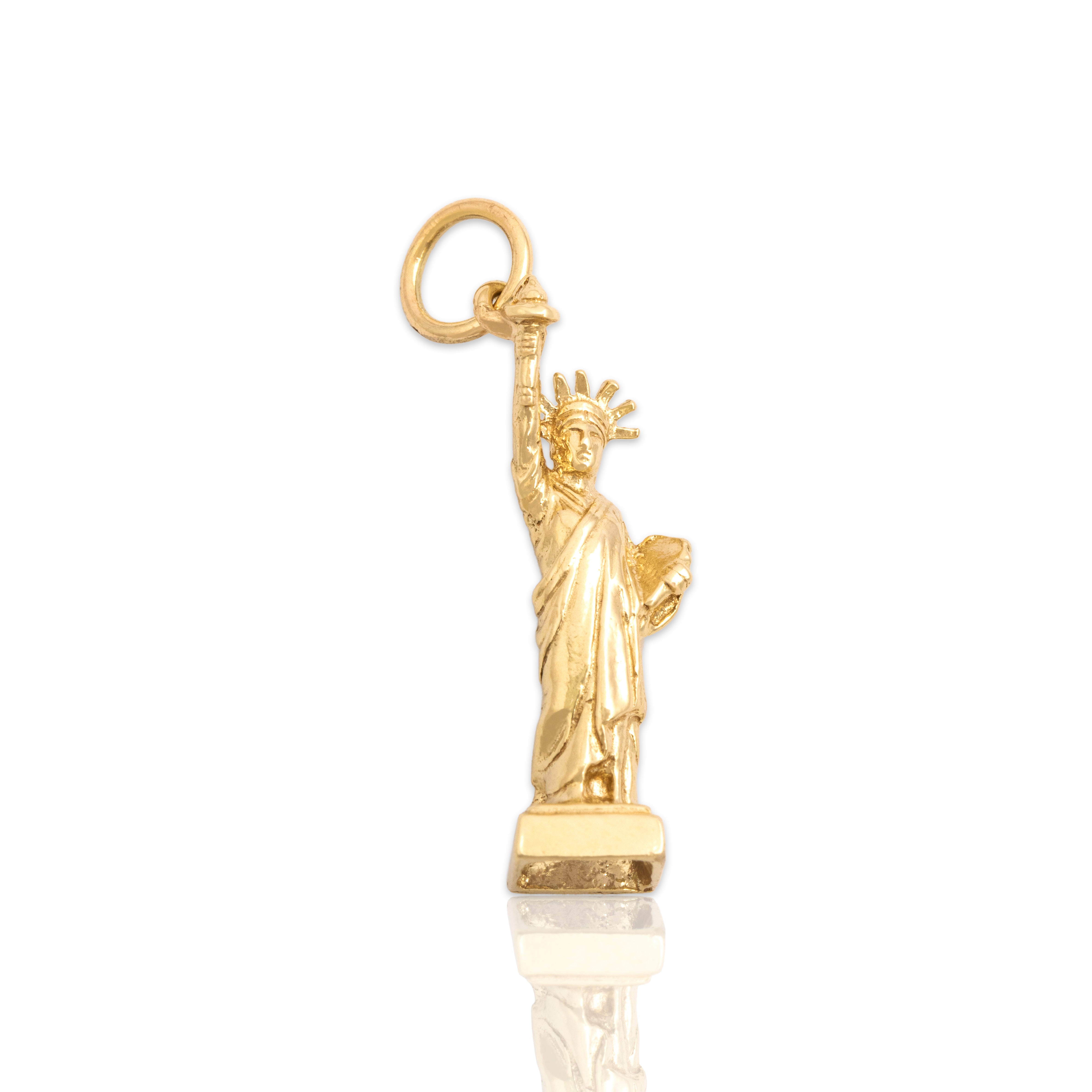 Vintage 14k Yellow Gold Dimensional Statue Of Liberty Charm / Pendant