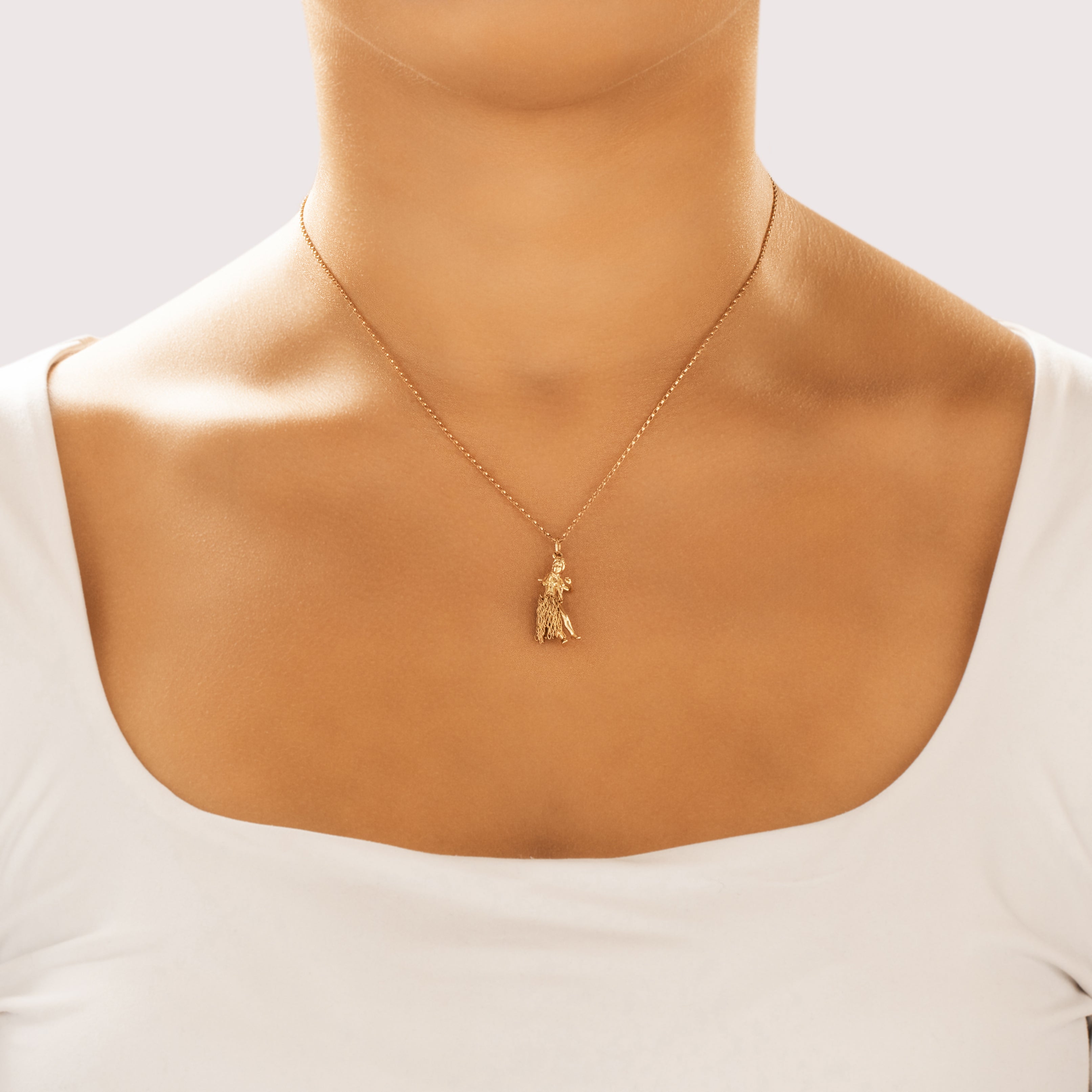 Vintage 14k Yellow Gold Dynamic Dancing Hula Girl Charm / Pendant