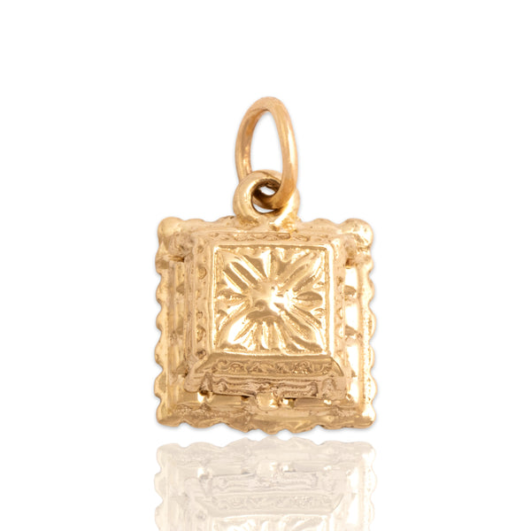 Vintage 14k Yellow Gold Diamond Romantic Engagement Ring Box Charm / Pendant