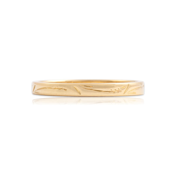 Vintage English 18k Yellow Gold Lupine-Etched Band Ring 7.00