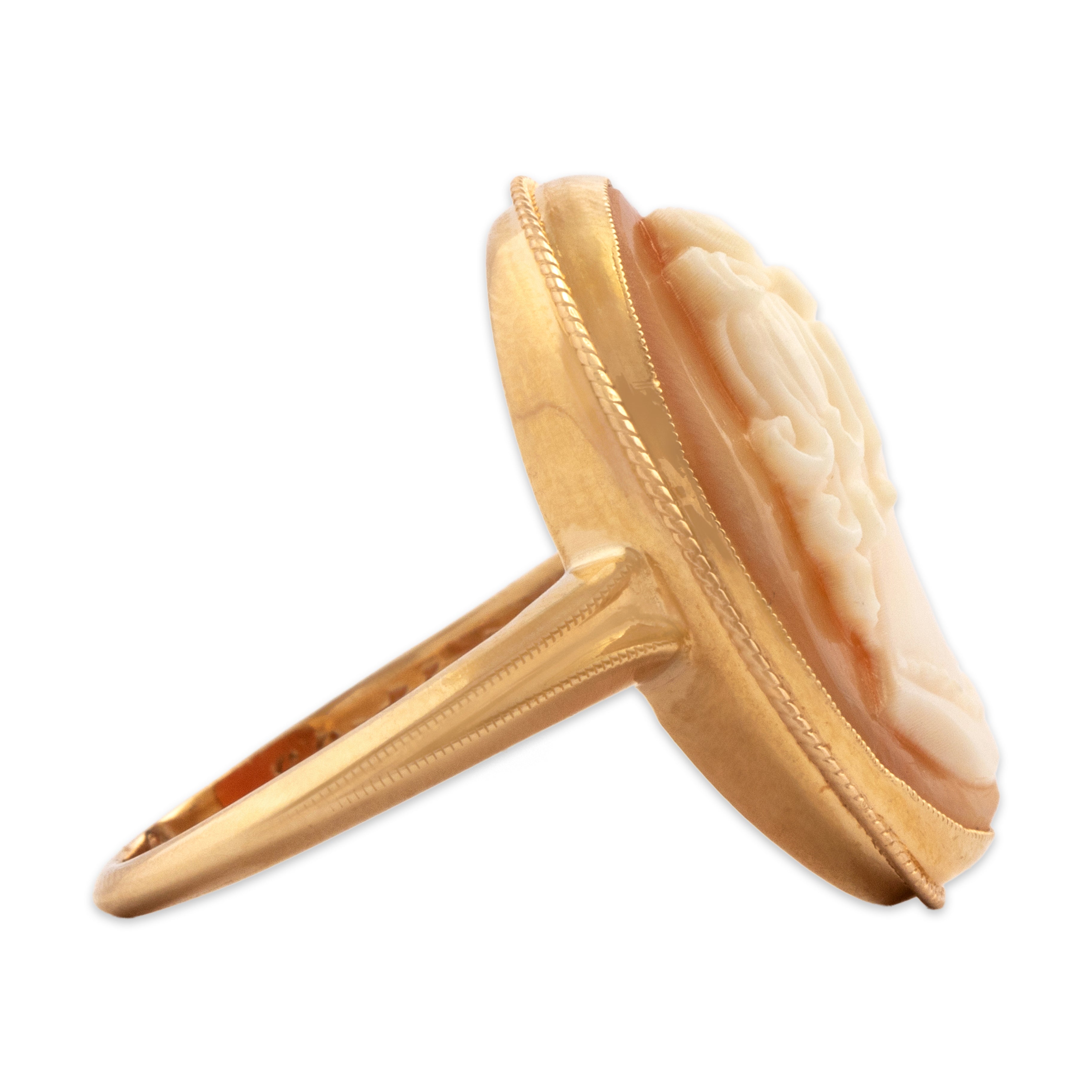 Vintage 10k Rosy Yellow Gold Shell Framed Elegant Camo Ring - Side view