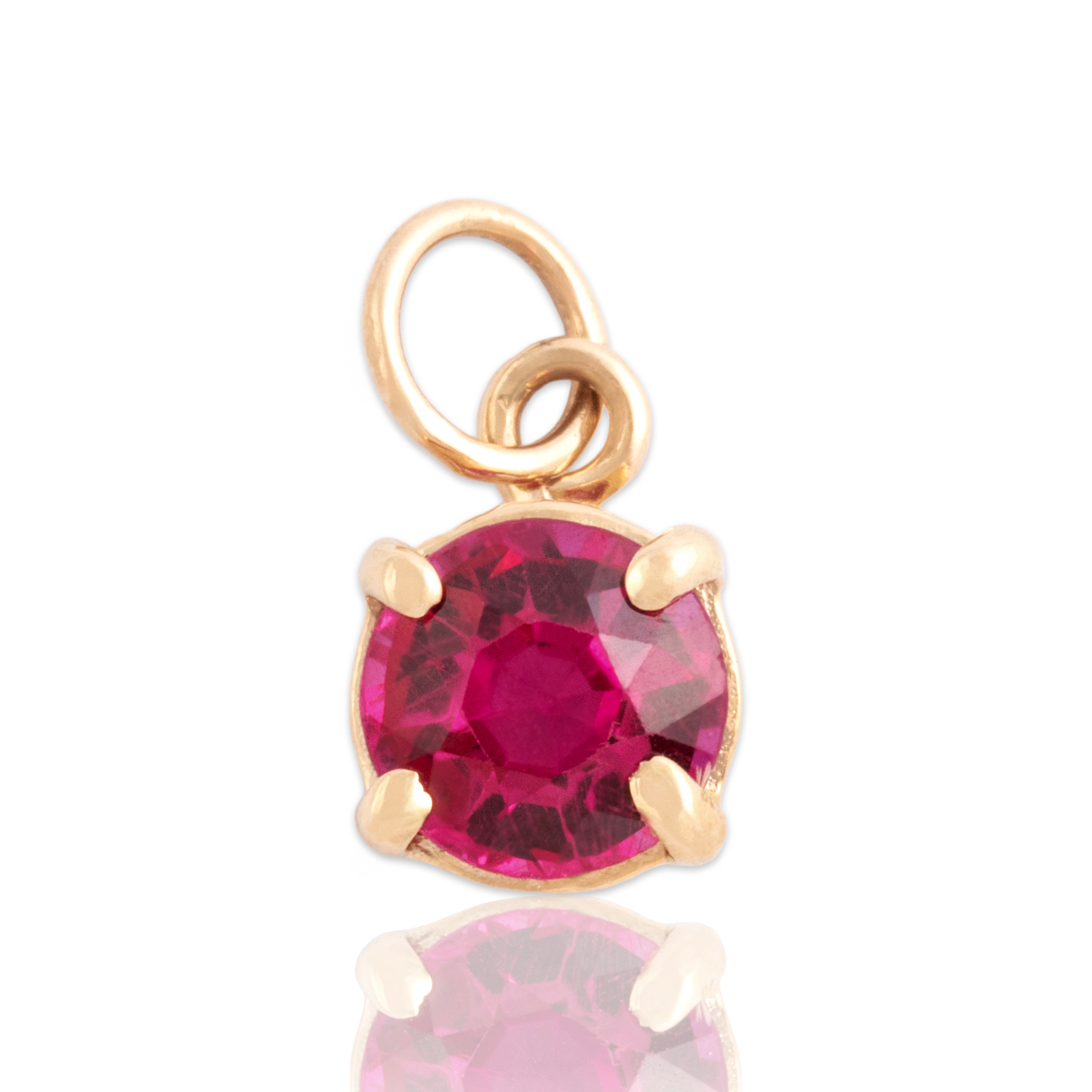 Vintage Small 14k Yellow Gold 1.09ct Synthetic Ruby Vibrant Charm / Pendant