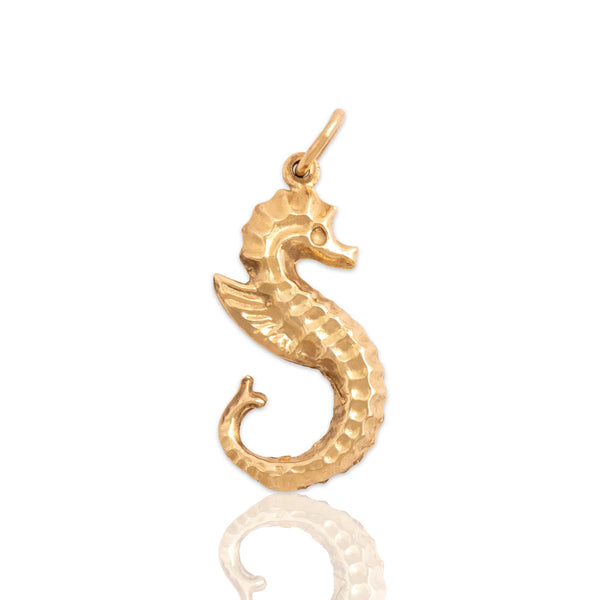 Vintage 14k Yellow Gold Swimming Seahorse Charm / Pendant