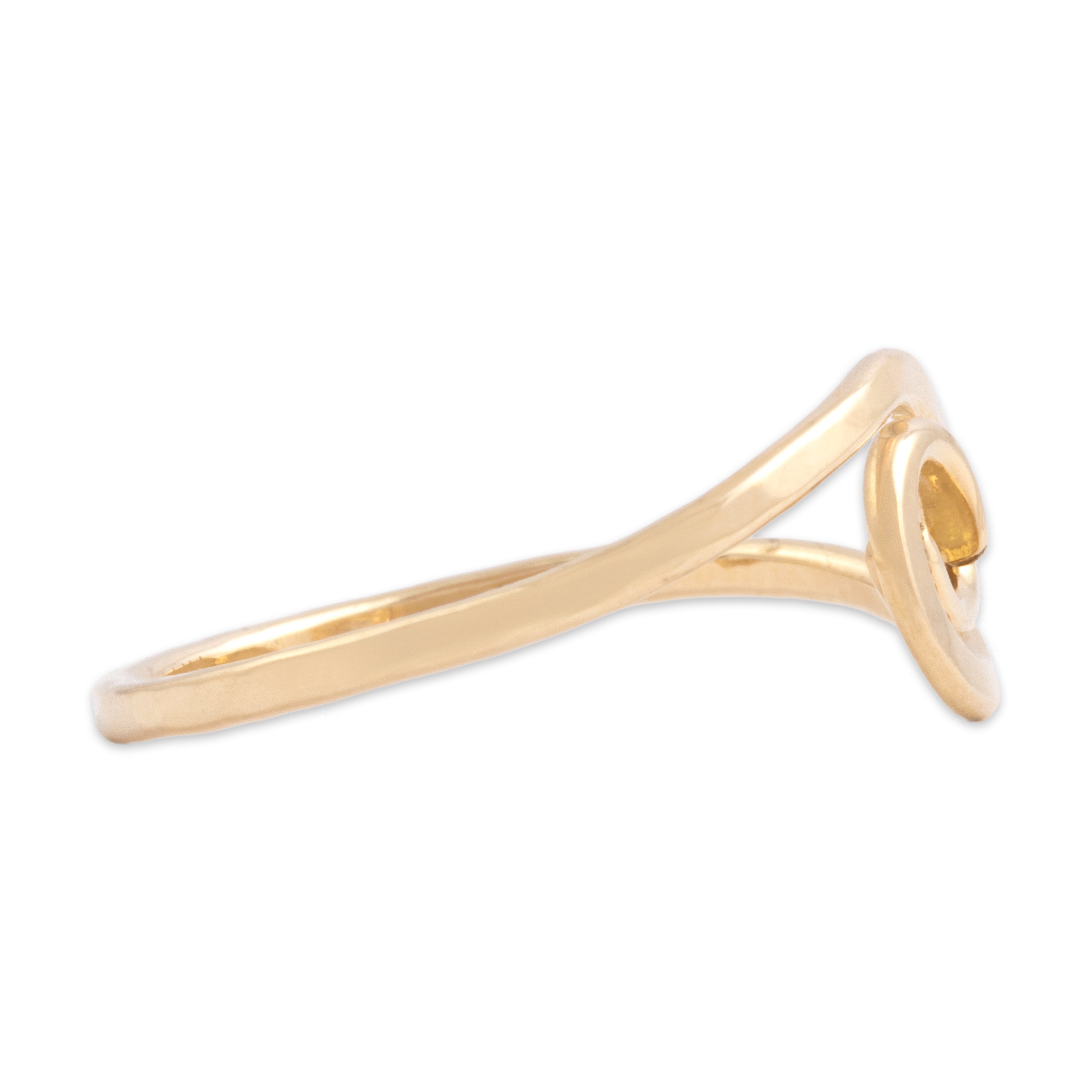 Vintage Lightweight 14k Yellow Gold Hammered Wave Ring - Side view