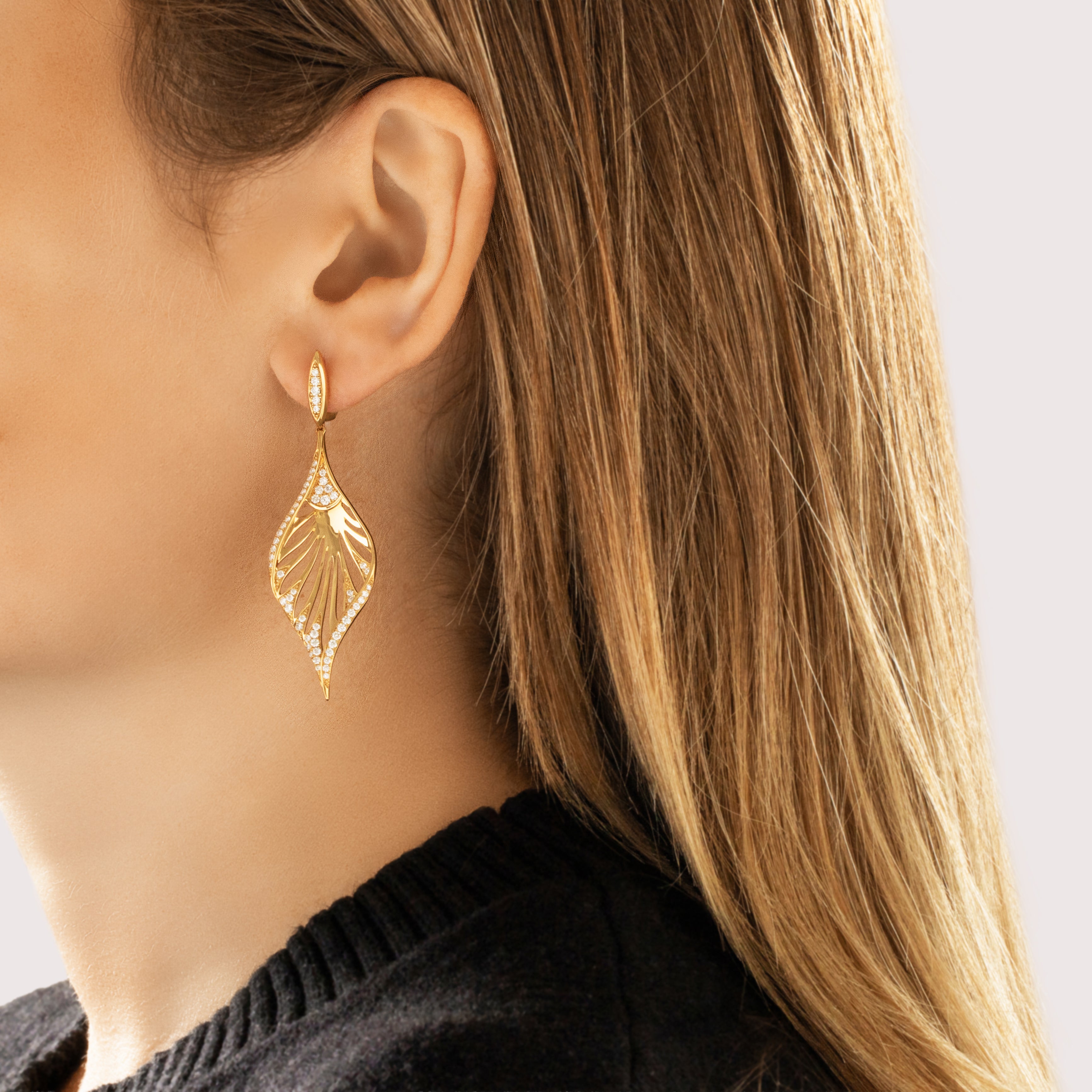 Estate Kat Florence 18k Yellow Gold 1.24cttw Diamond Exceptional Long Dangle Earrings