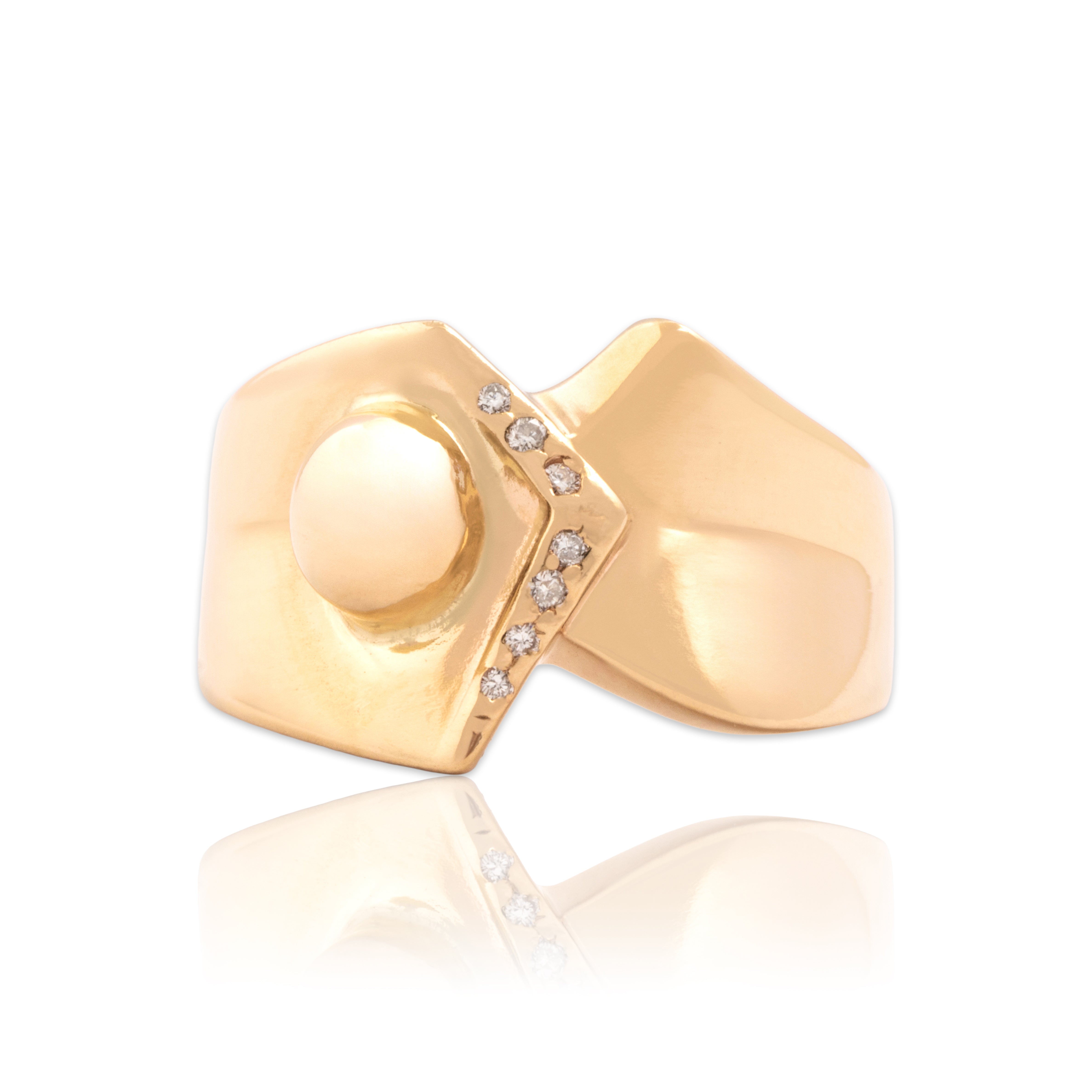 Vintage 14k Yellow Gold Diamond Dimensional Foldover Ring - Close-up view