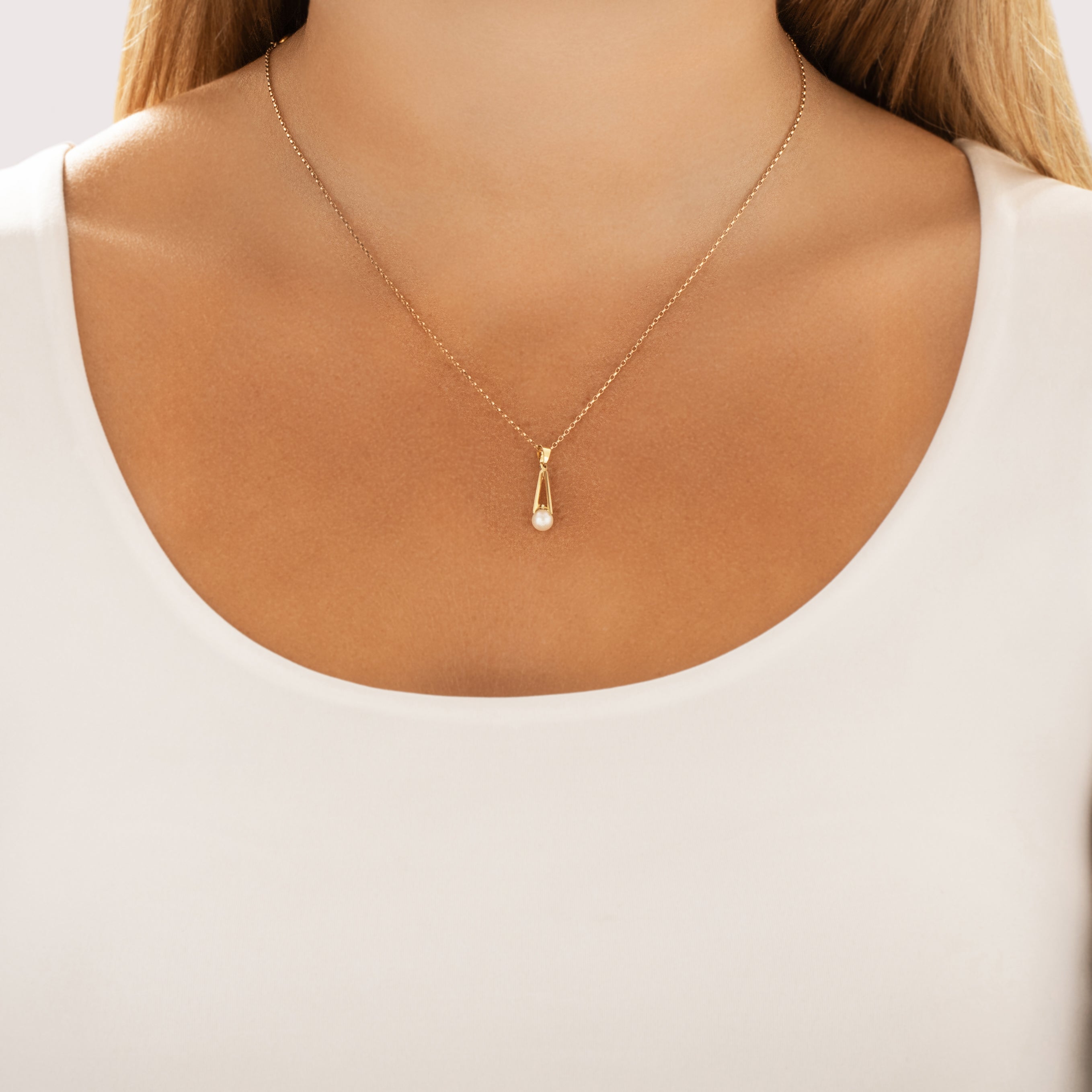 Vintage 14k Yellow Gold Pearl Geometric Tower Charm / Pendant - On model view