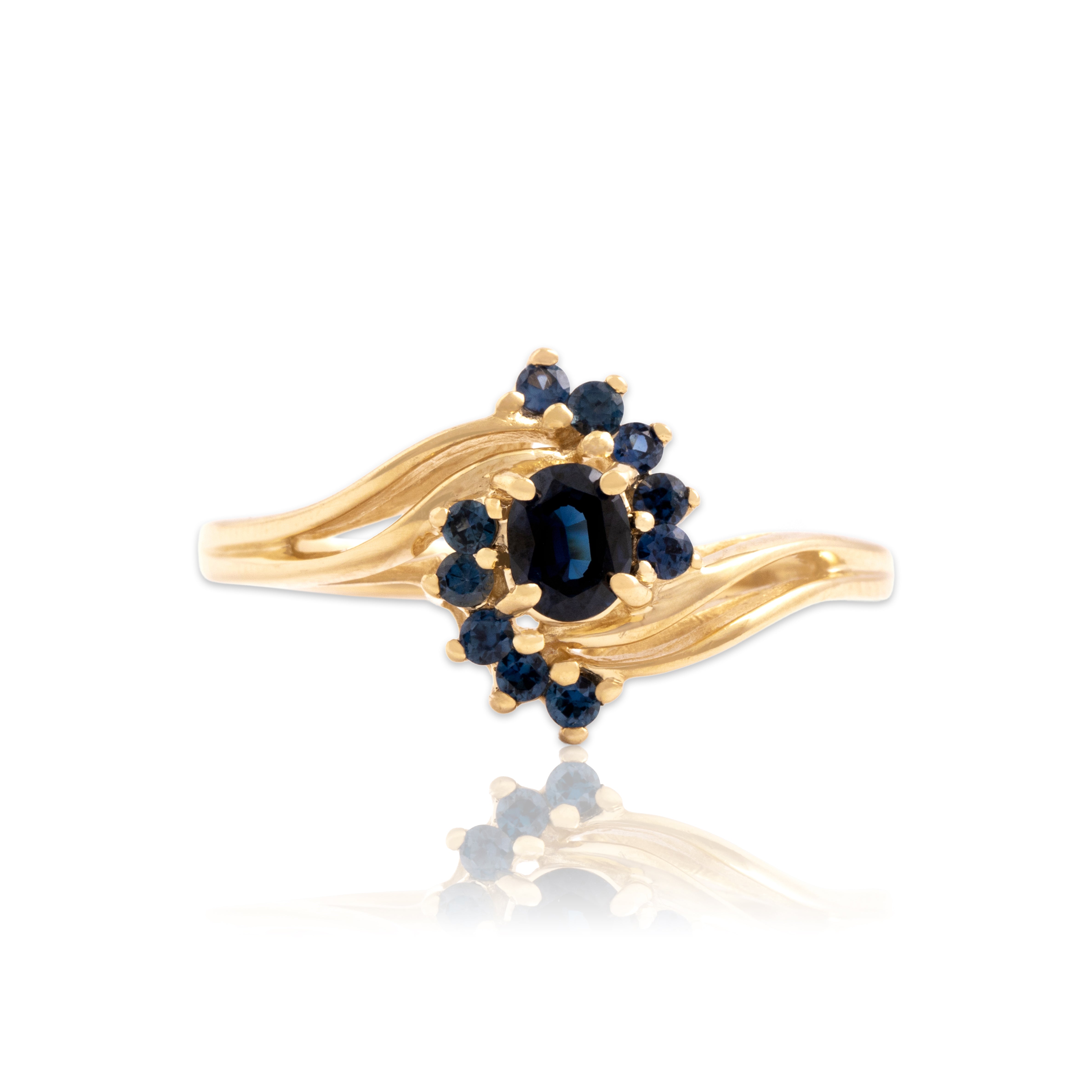 Vintage 14k Yellow Gold .57cttw Blue Sapphire Open Swirl Accent Ring - Close-up view