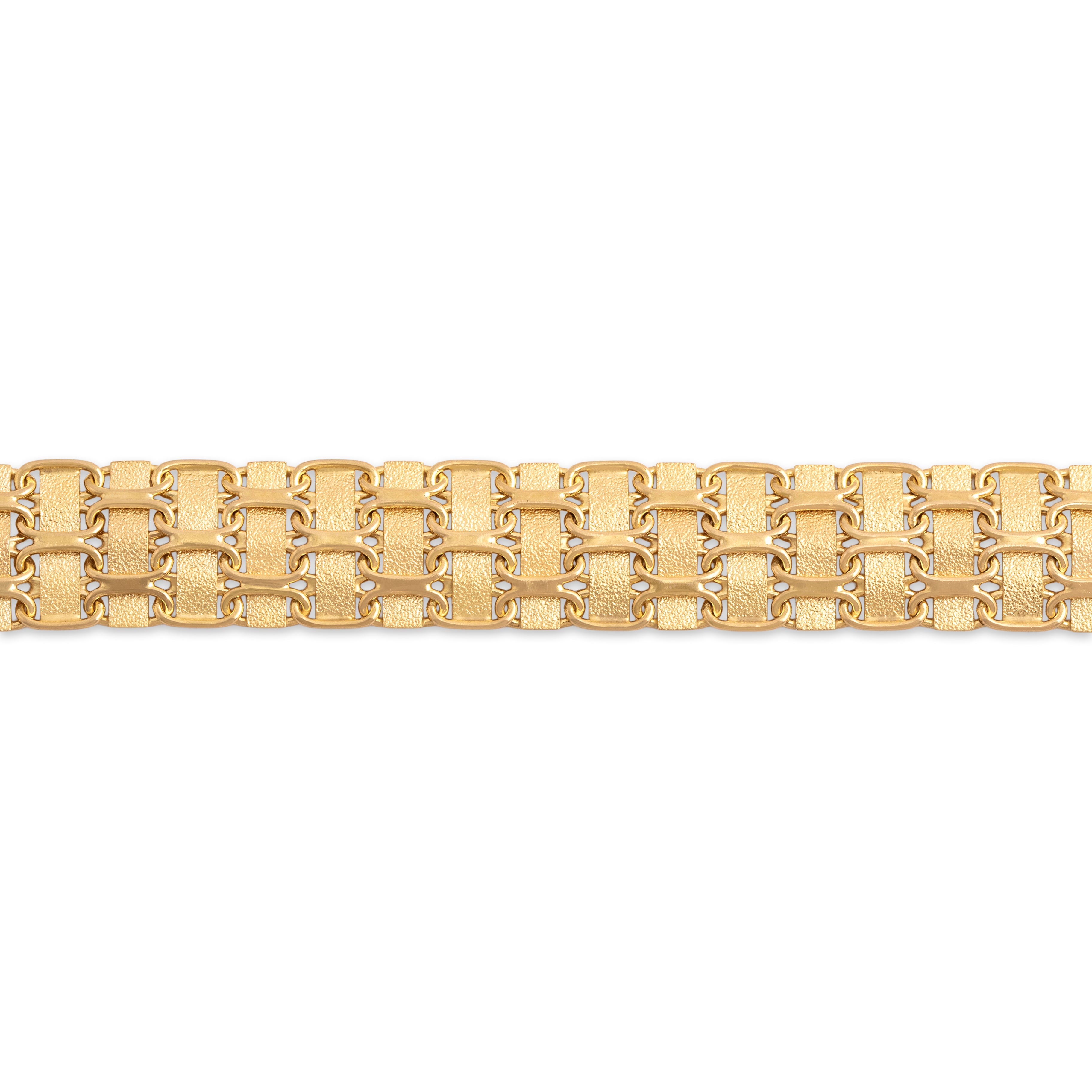 Vintage Italian 14k Yellow Gold Impressive Woven Multi-Texture Bracelet - Close-up view