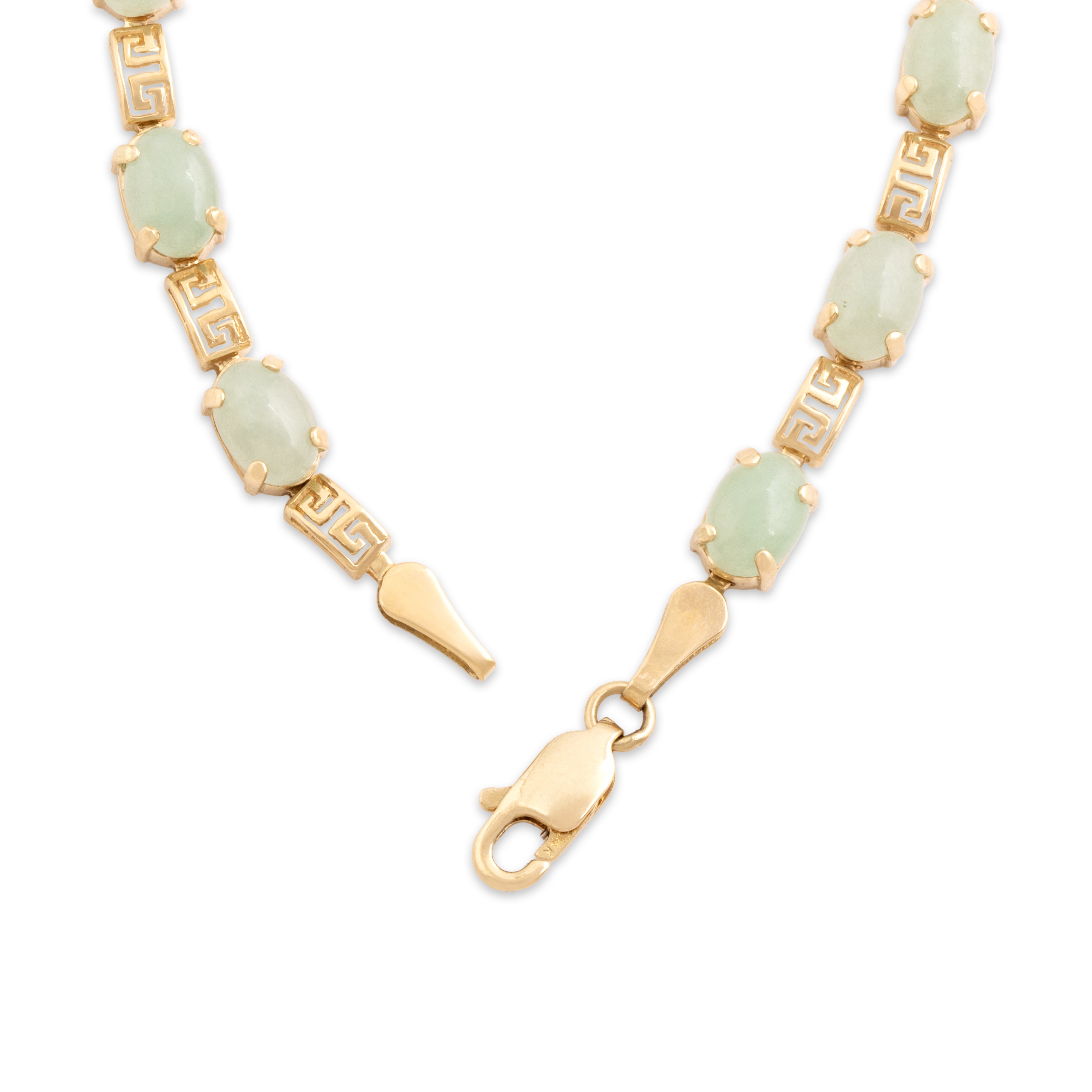 Vintage 14k Yellow Gold 7.08cttw Jade Greek Key Detail Link Bracelet - clasp view