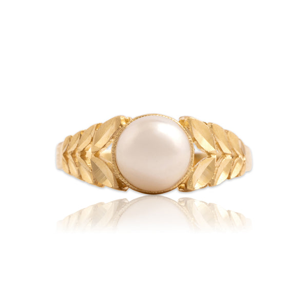 Vintage 14k Yellow Gold Pearl Carved Laurel Shoulder Ring 5.50