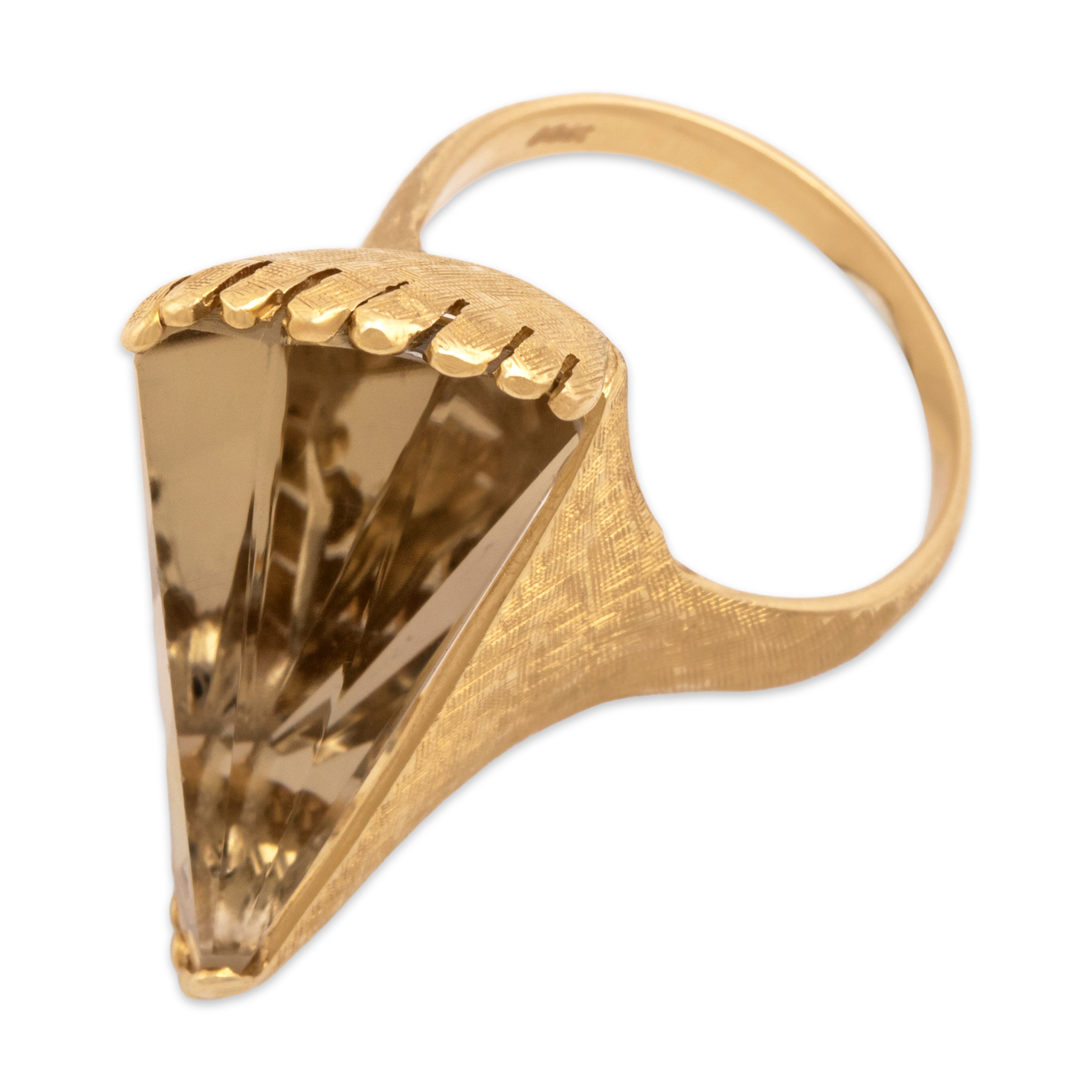 Vintage 14k Yellow Gold 16.02ct Smoky Citrine Unusual Striking Textured Cocktail Ring - Overall view