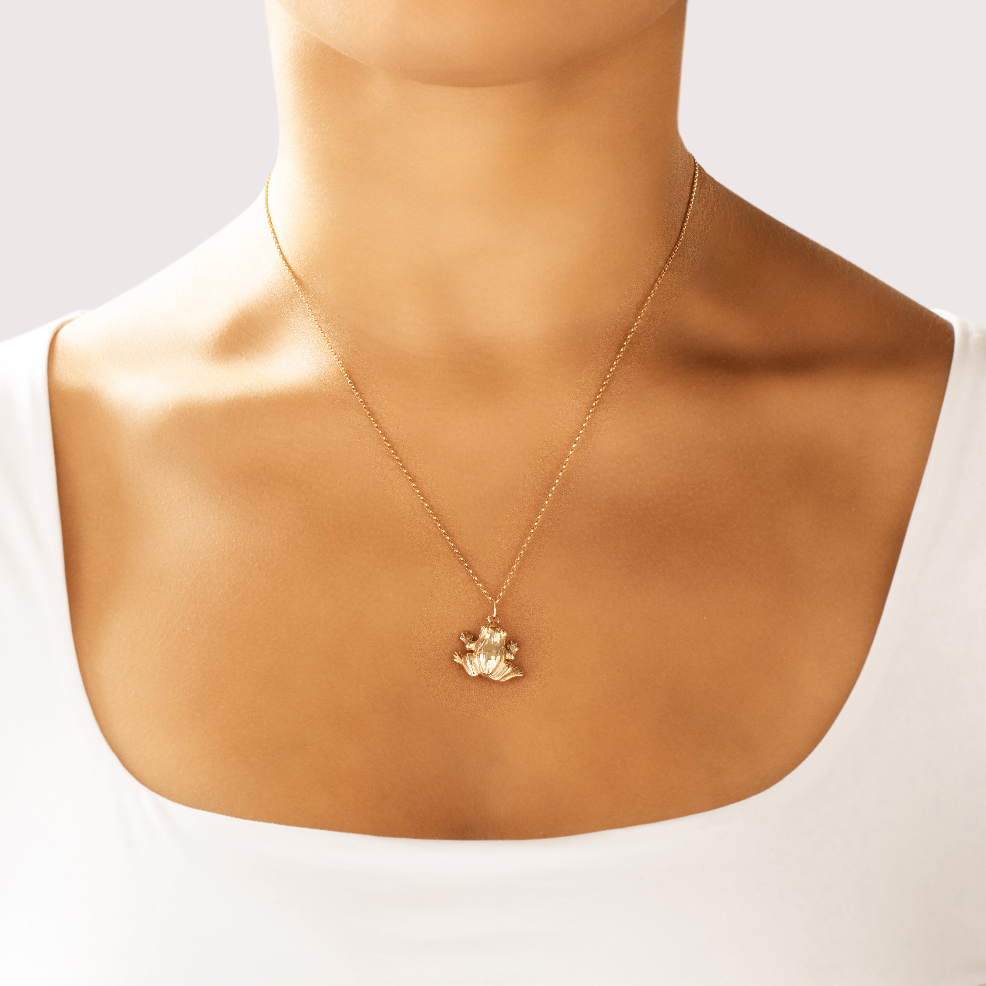 Vintage 14k Yellow Gold Jumping Figural Frog Charm / Pendant - On model view