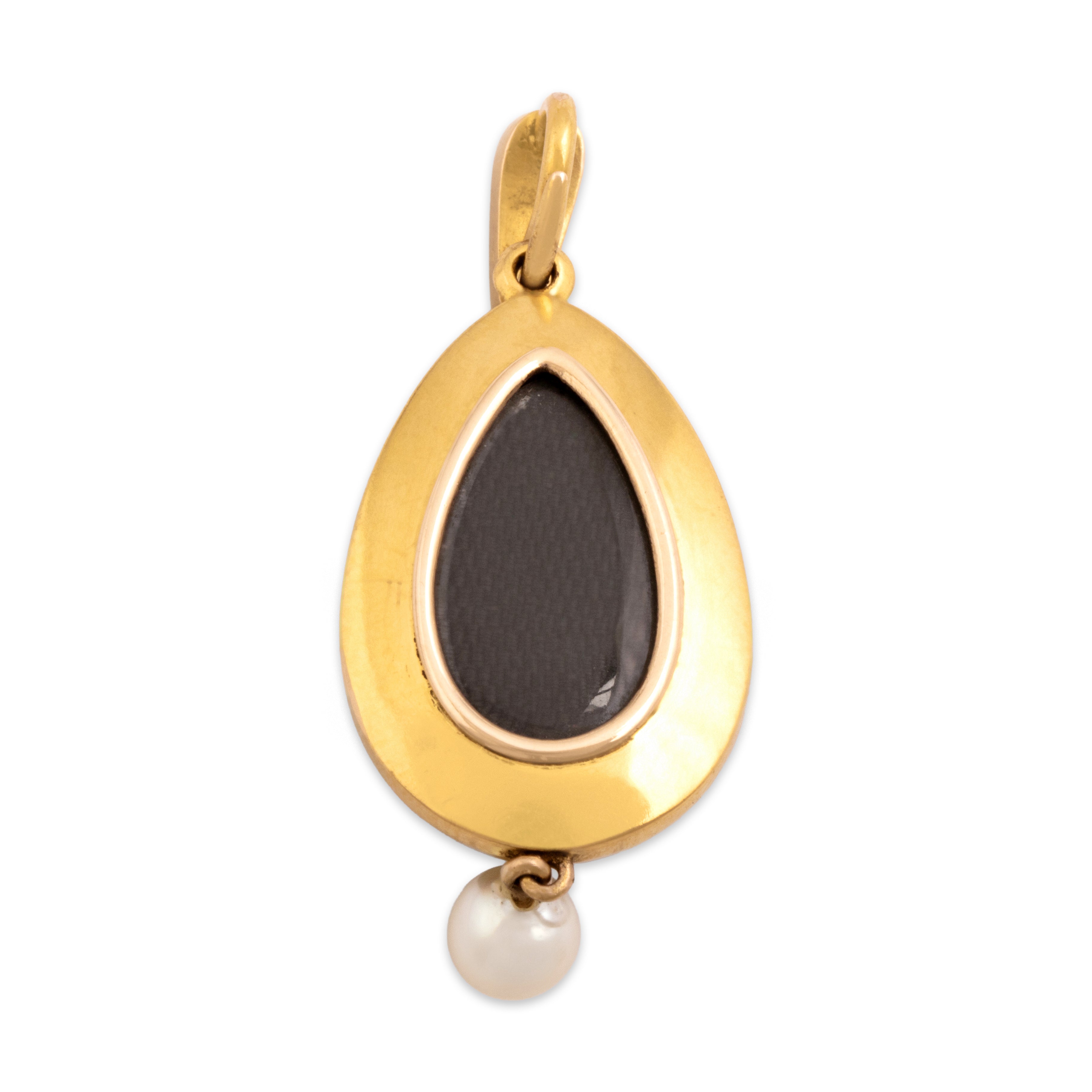 Antique Victorian 14k Yellow Gold 27.42ct Foil-Backed Garnet Pearl Dome Hairwork Pendant - Back view