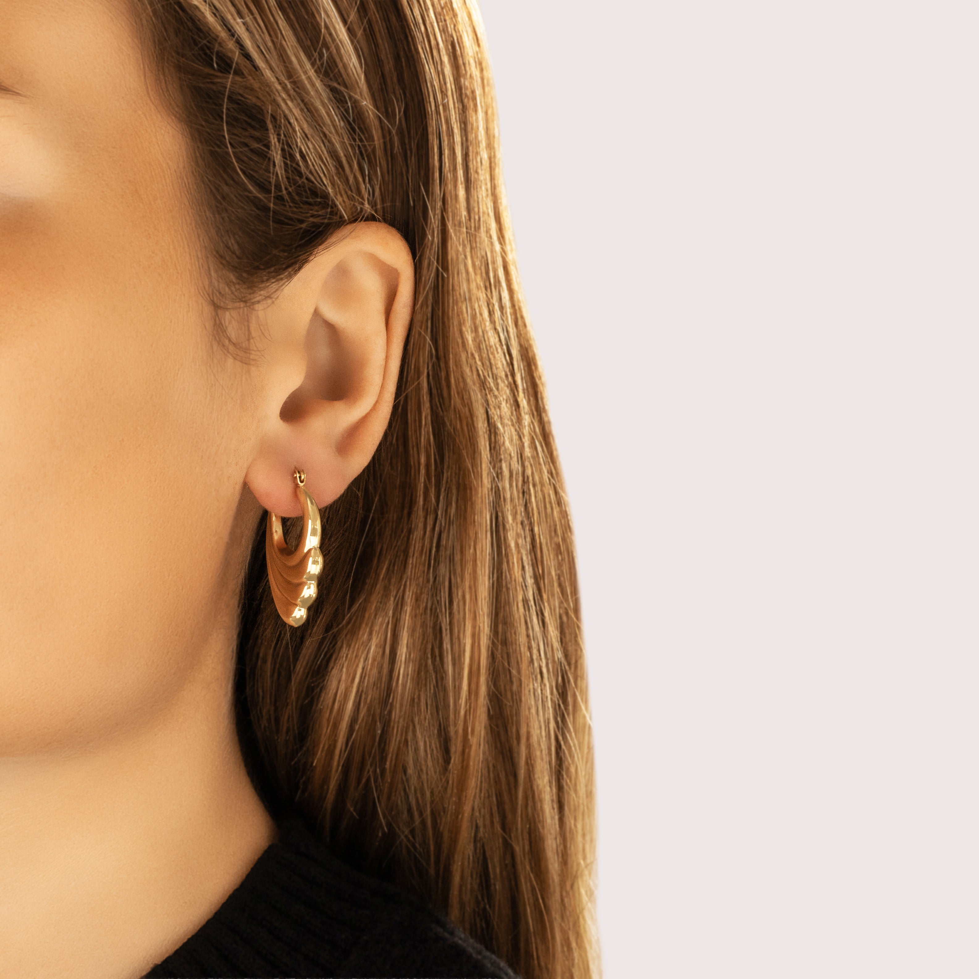 Vintage 14k Yellow Gold Puffy Ribbed Hoop Earrings - On model view