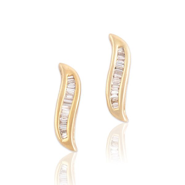 Vintage 14k Yellow Gold Diamond Elegant Channel Wave Stud Earrings