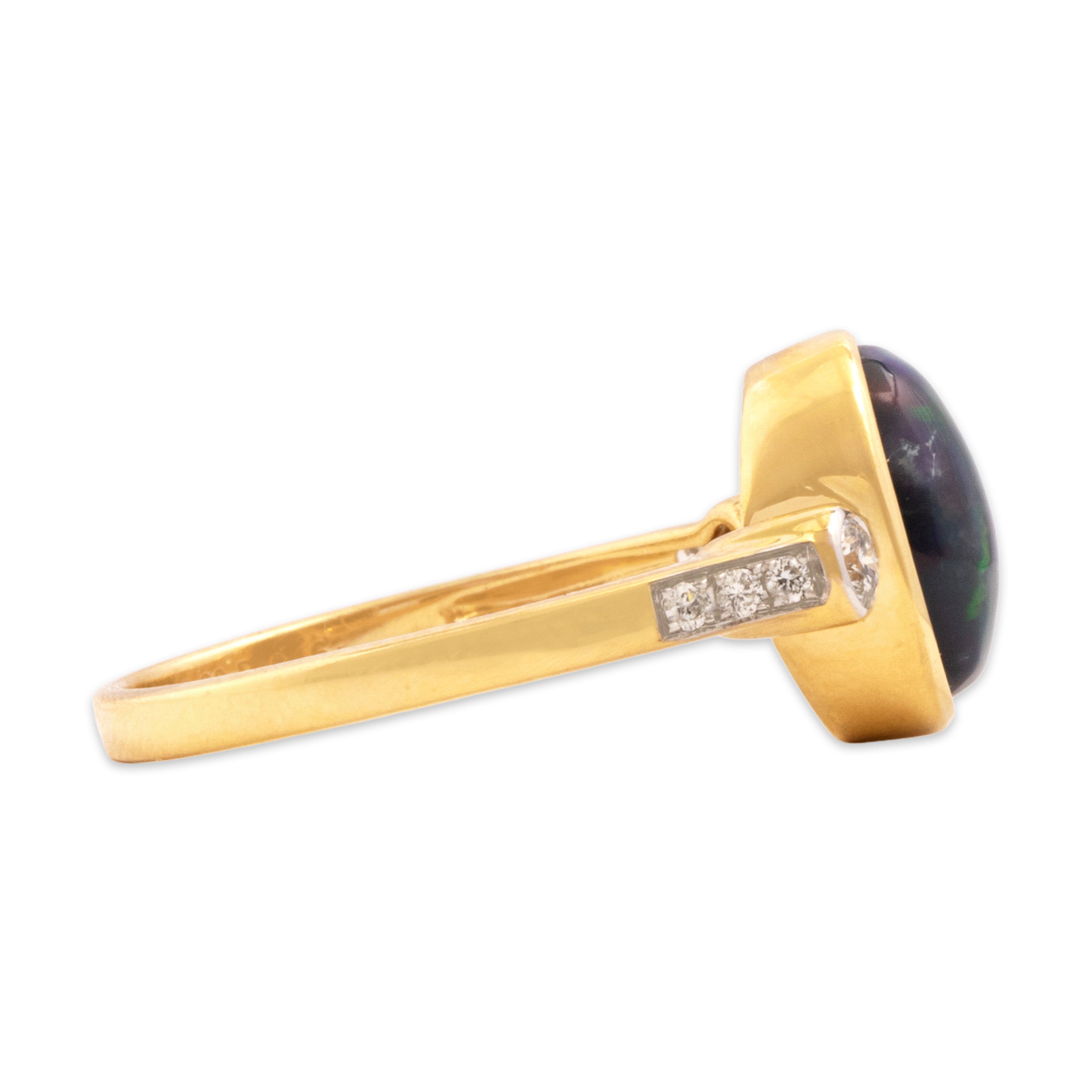 Estate 18k Yellow Gold [Custom Carat] Mesmerizing Flashing Ring - Side view
