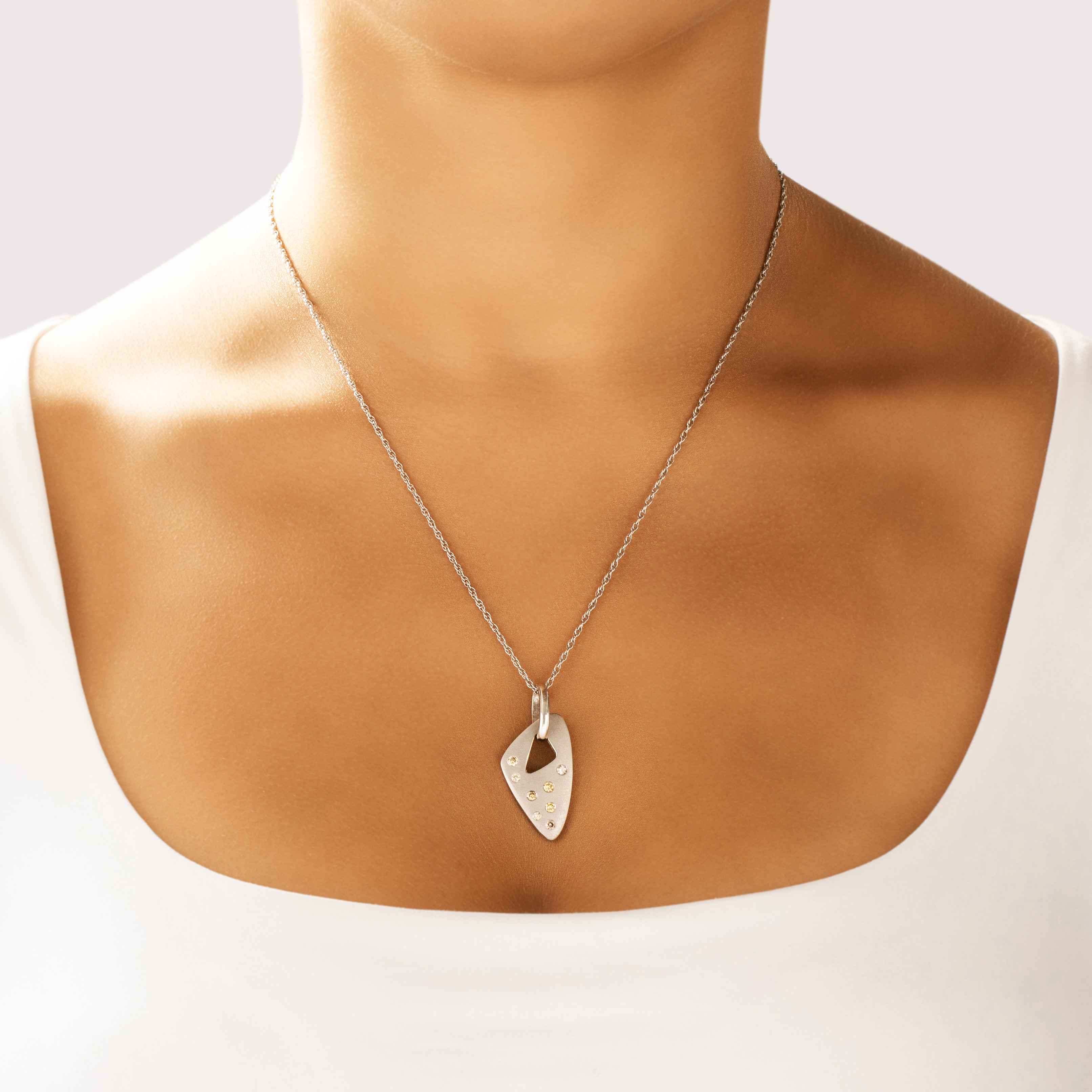 Vintage Heavy 18k White Gold [Custom Carat] Artistic Brushed Triangular Pendant - On model view