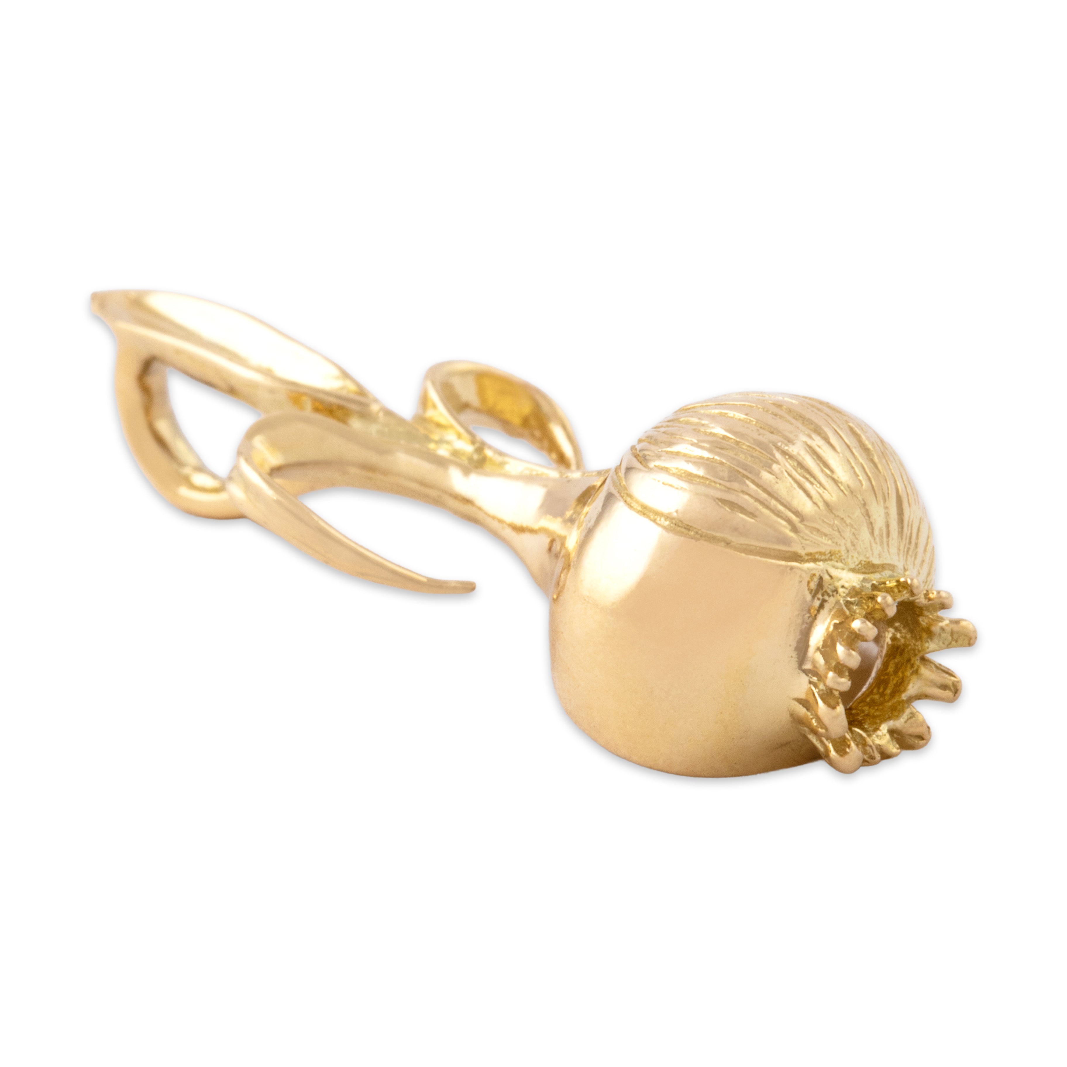 Vintage 18k Yellow Gold Adorable Growing Onion Pendant - Side view
