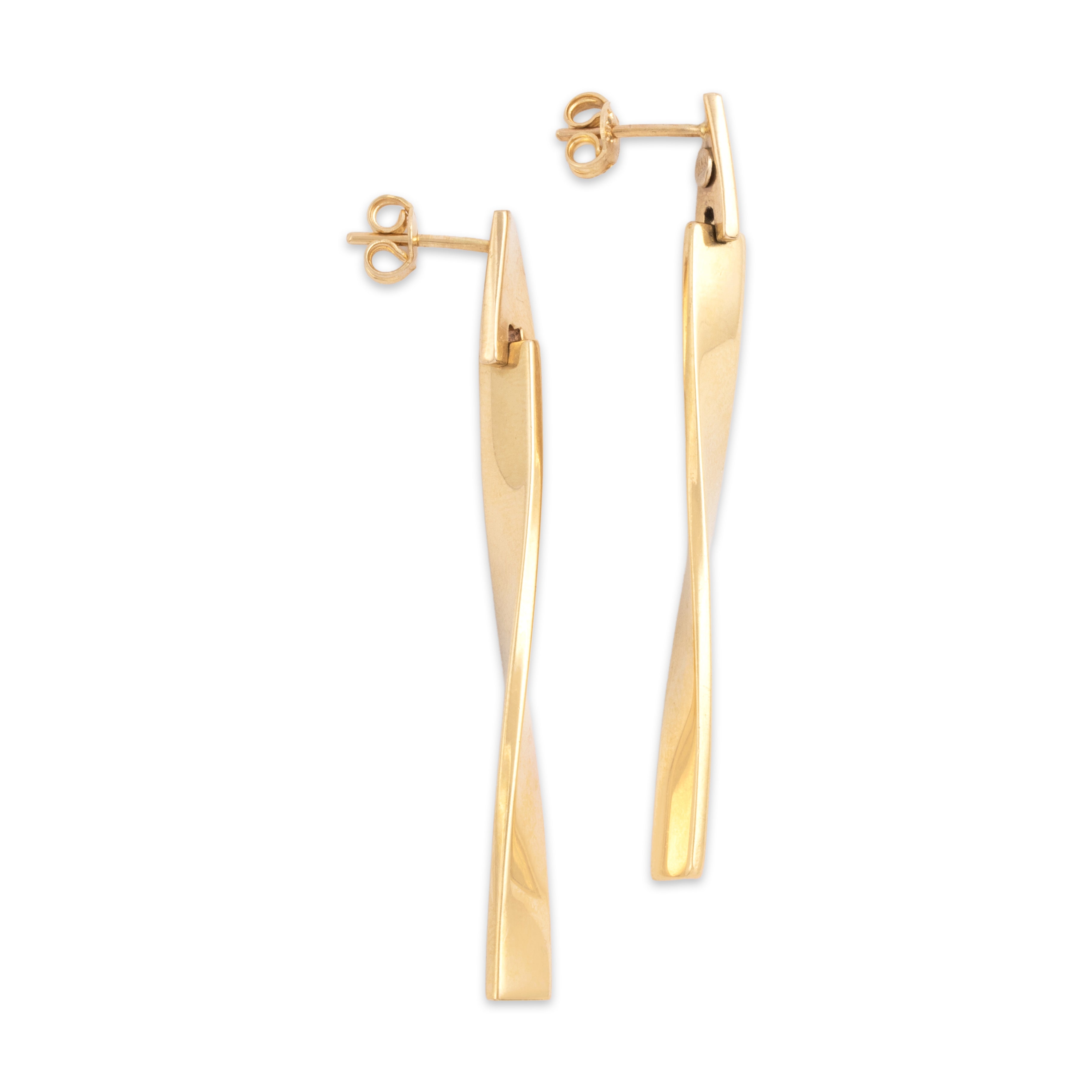 Vintage 14k Yellow Gold Long Chic Rectangular Twist Dangle Earrings - Side view