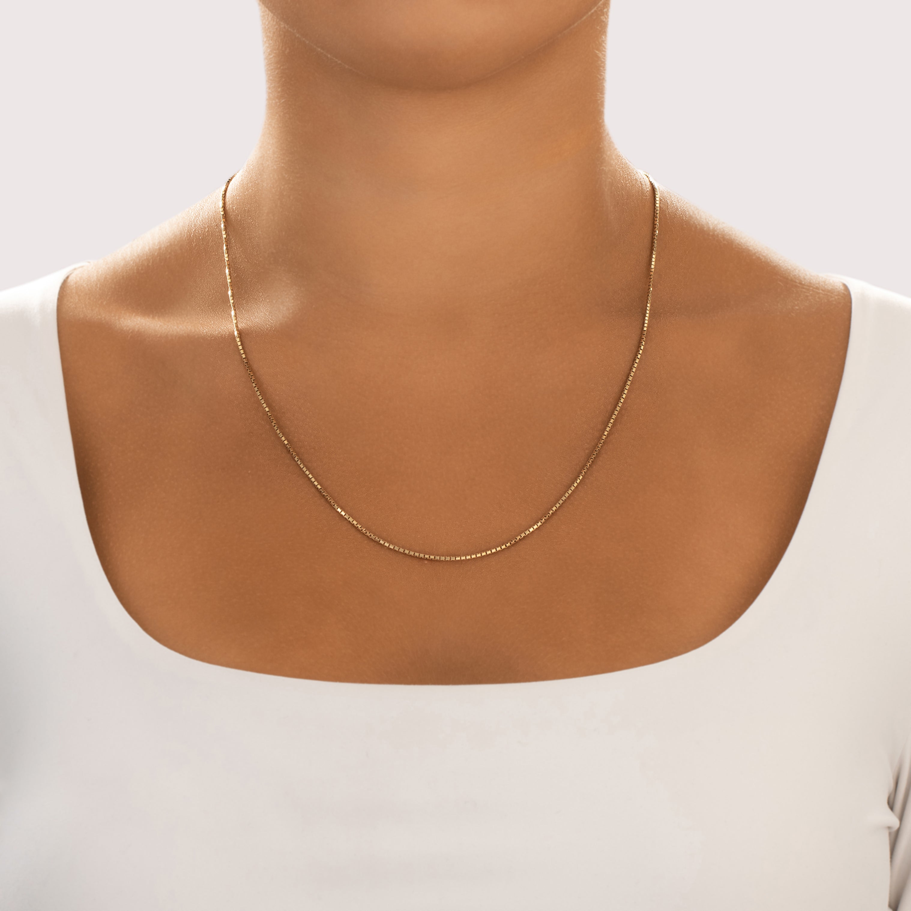 Vintage 14k Yellow Gold 1.2mm Flashing Elongated Box Chain - On model view