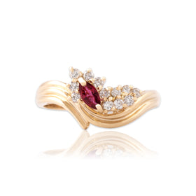 Vintage 14k Yellow Gold Diamond Ruby Waving Cascade Ring 9.25