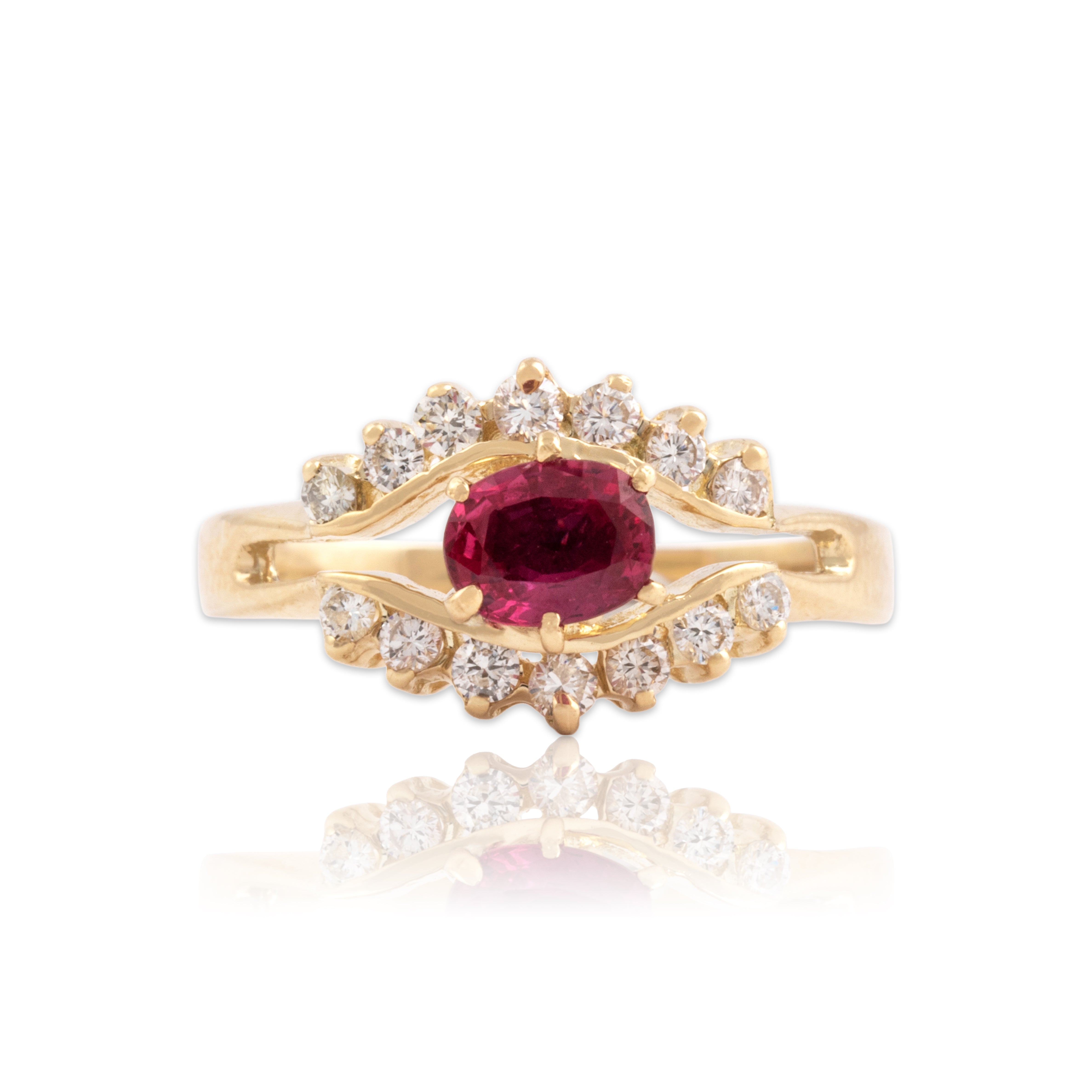 Vintage Lightweight 14k Yellow Gold Ruby Diamond Glittering East-West Eye Ring - Close-up view