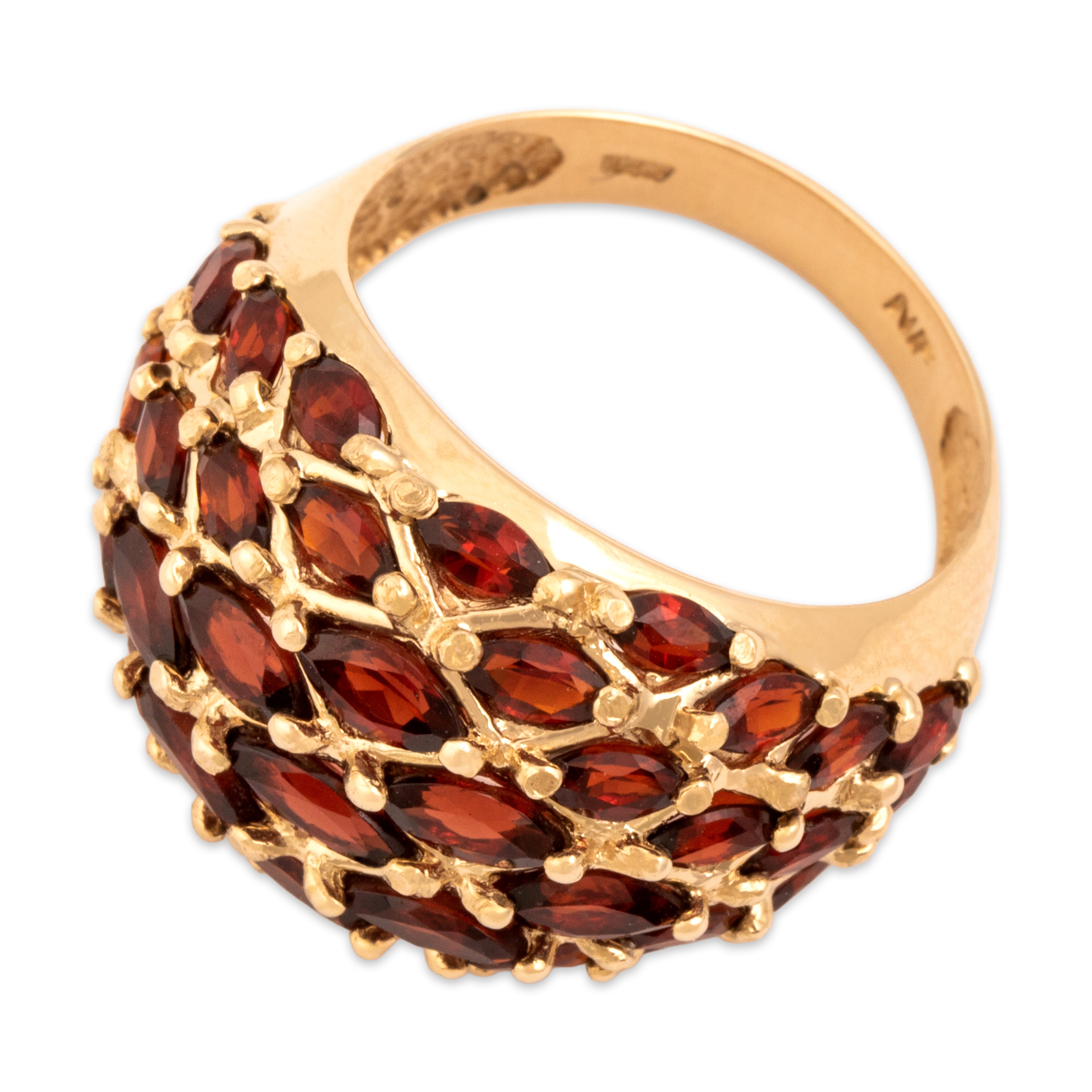 Vintage 14k Yellow Gold 3.09cttw Garnet Bold Domed Quilt Ring - Overall view