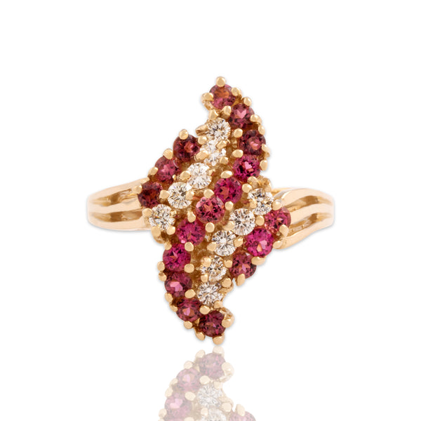 Vintage 14k Yellow Gold .74cttw Pink Garnet Diamond Swirling Cluster Ring 9.75