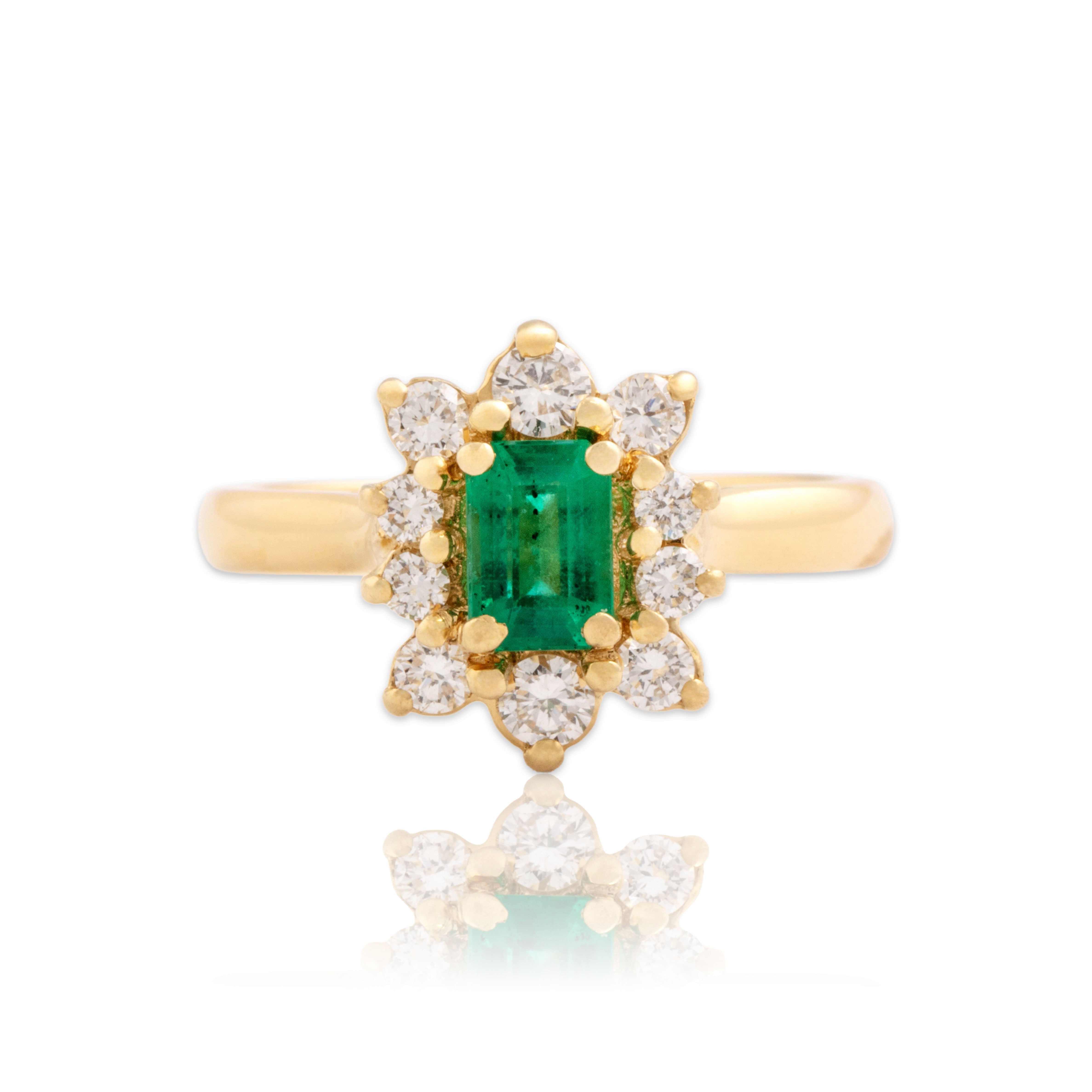 Vintage Dutch 18k Yellow Gold Emerald Diamond Superb Halo Ring 6.00