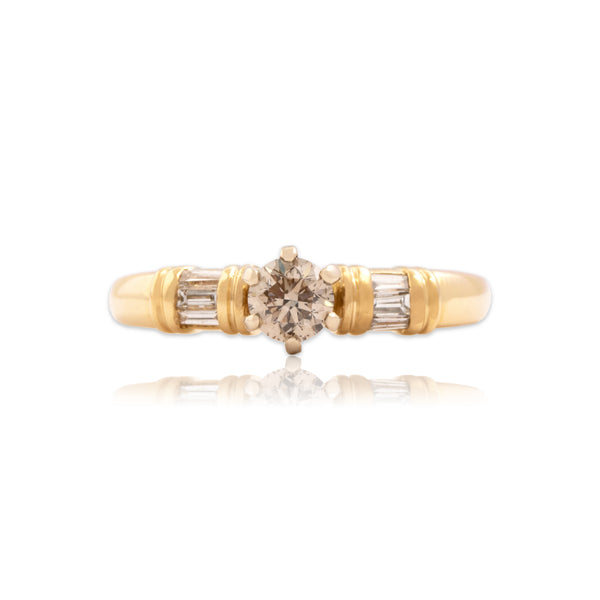 Vintage 18k Yellow Gold Champagne Diamond Diamond Baguette Accented Ring 8.00