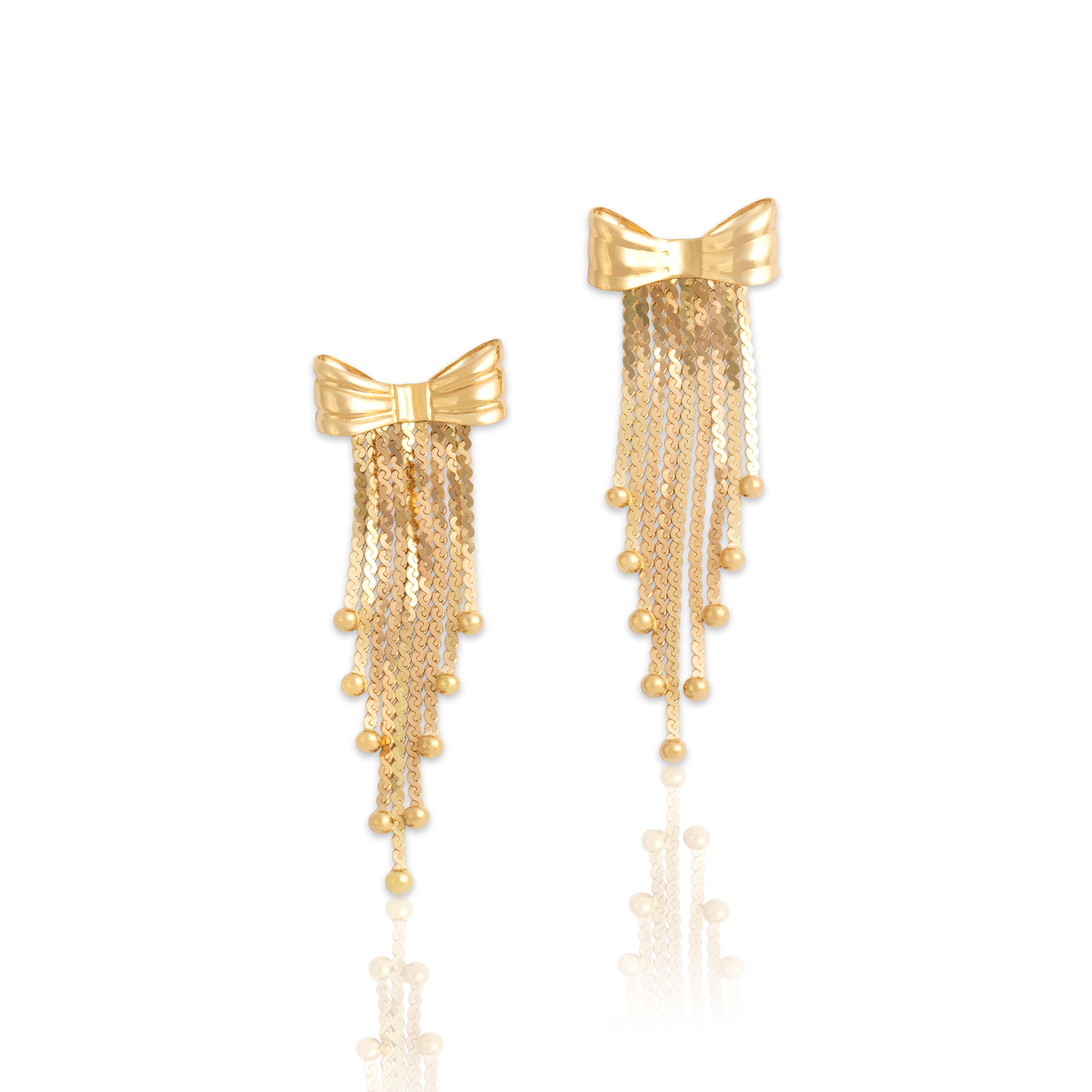 Vintage Italian 18k Yellow Gold Playful Bow Fringe Dangle Earrings - Close-up view