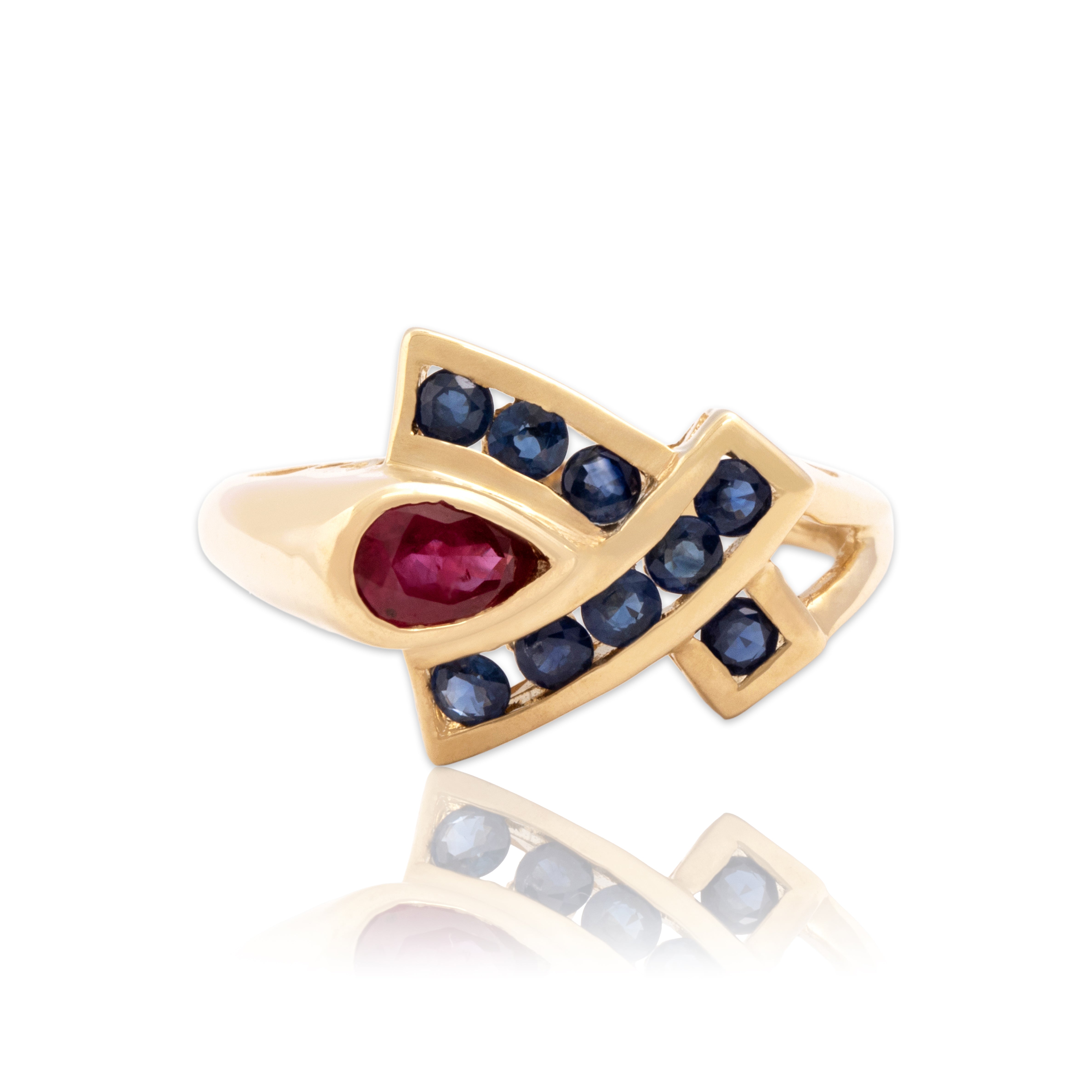 Vintage 10k Yellow Gold .51ct Ruby Blue Sapphire Crossover Bezel Accent Ring - Close-up view