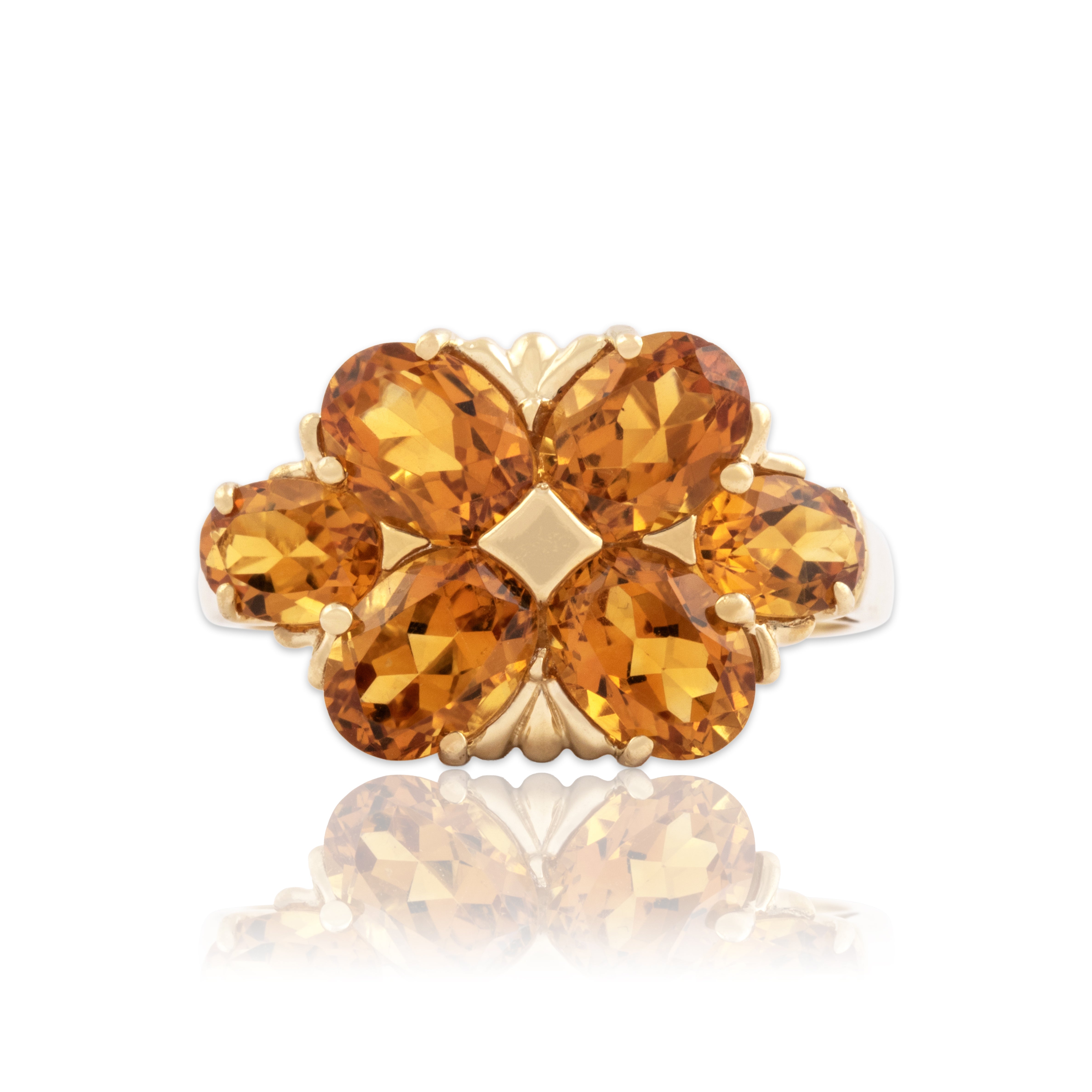 Vintage 10k Yellow Gold 13.04cttw Citrine Bright Floriform Cluster Ring - Close-up view